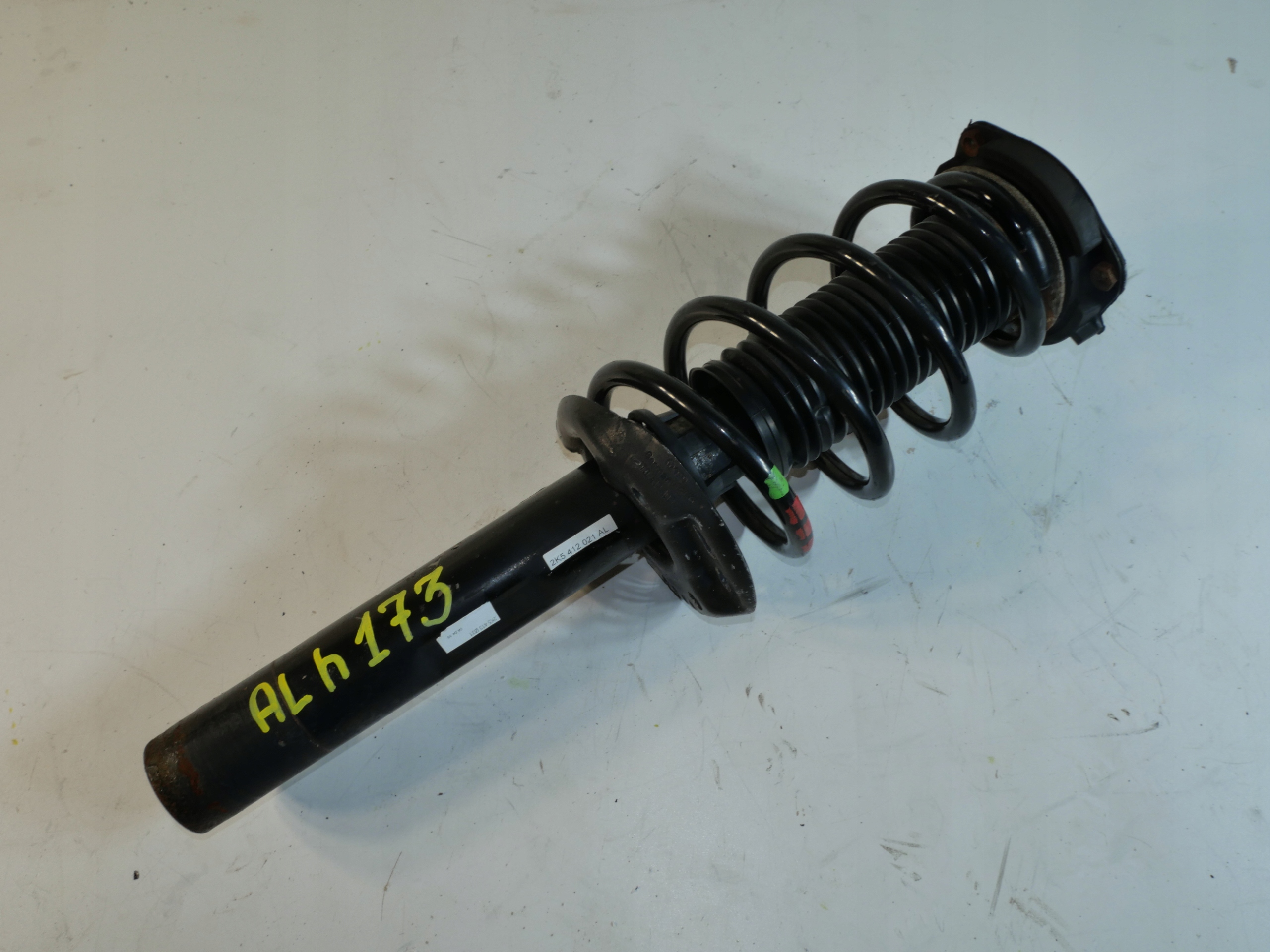 VW CADDY shock absorber front 2K0413031
