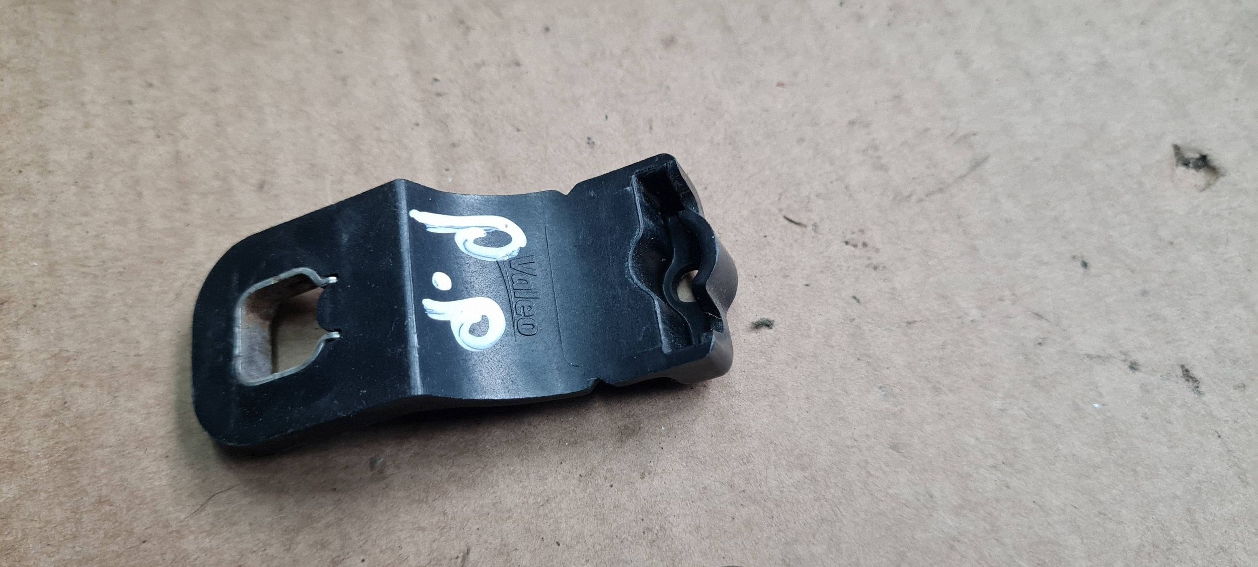 Q5 8R SQ5 LIFT bracket hook holder lights right front 8R0998122A