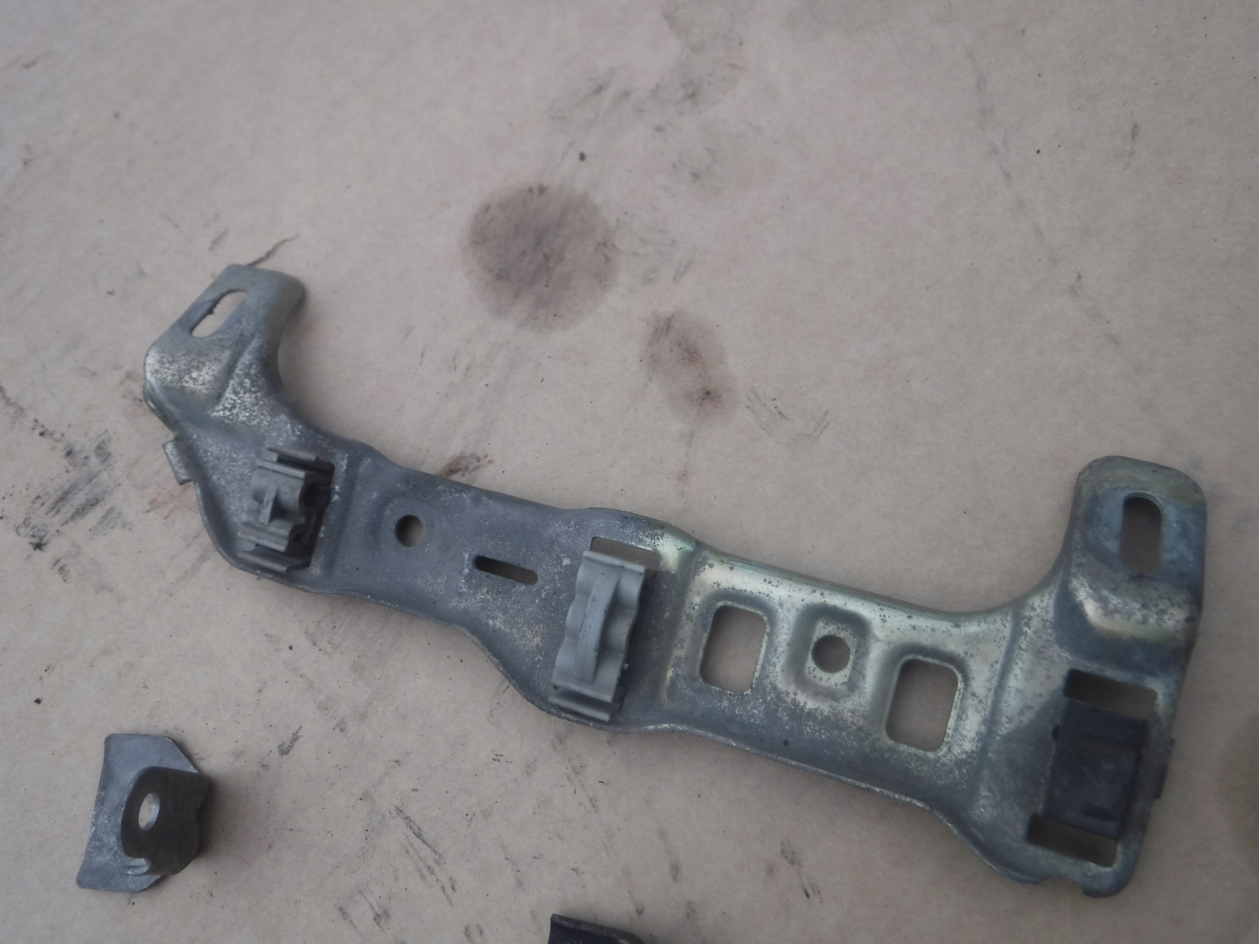 mercedes w124 Support plaque przewodow wtrsykowych 3,0d