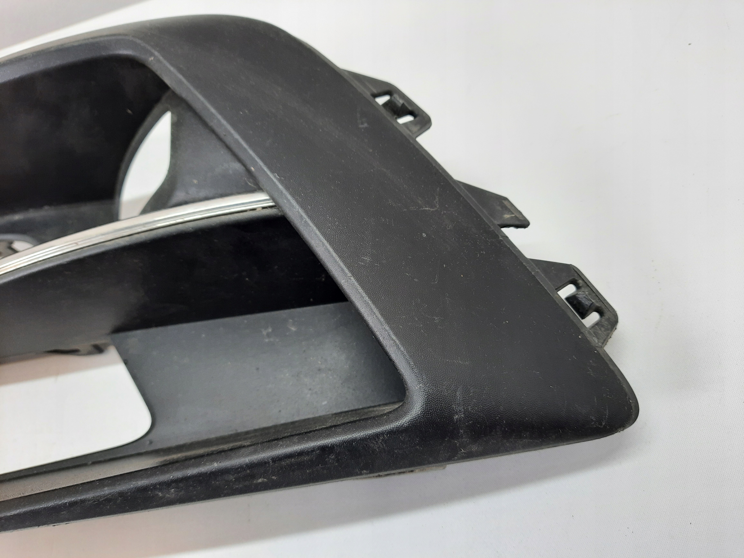 RENAULT MEGANE 4 IV LIFT 20- grid of a bumper left front original