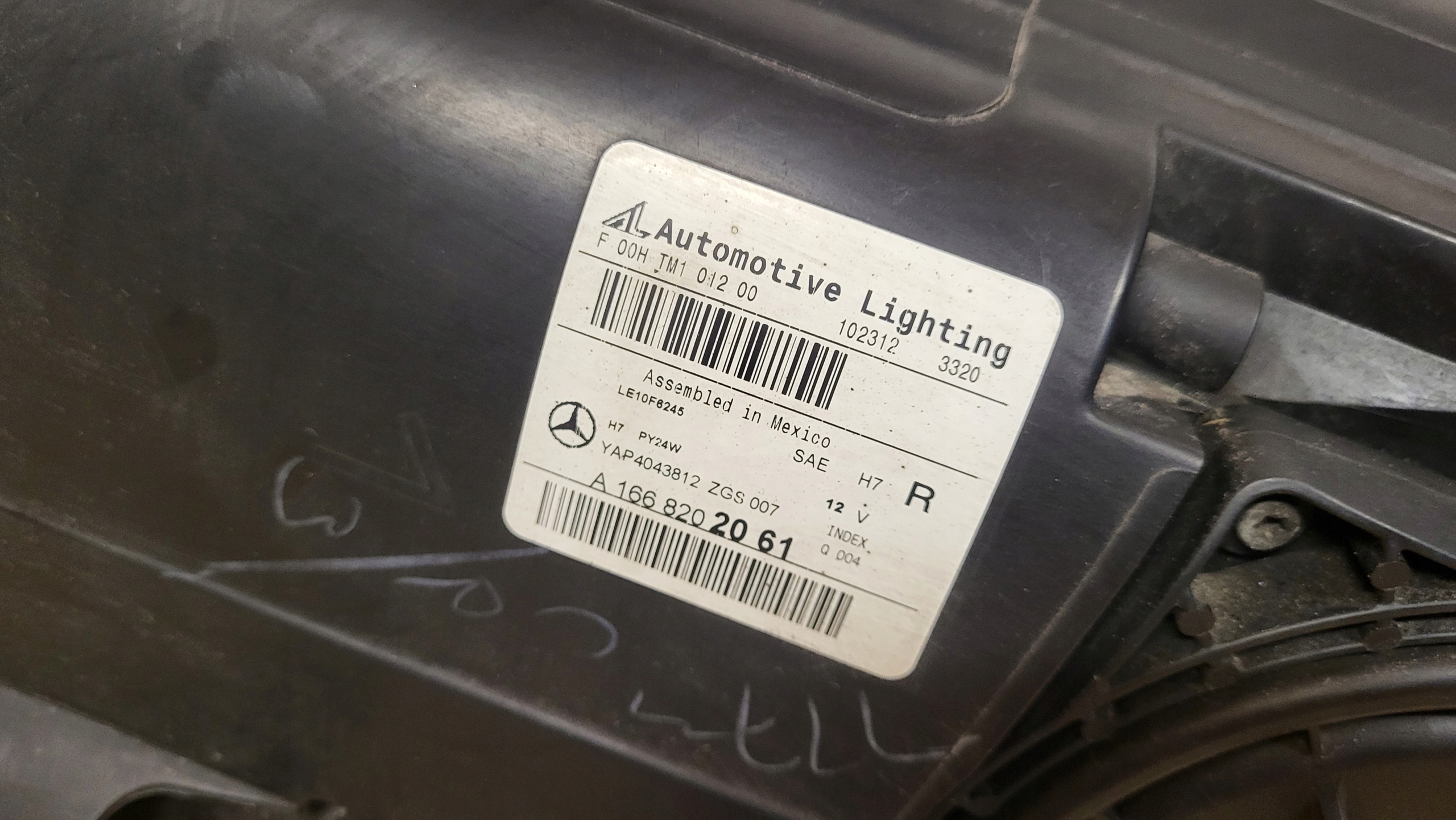 MERCEDES GL 166 X166 Фара правая комплектная A1668202061 америка