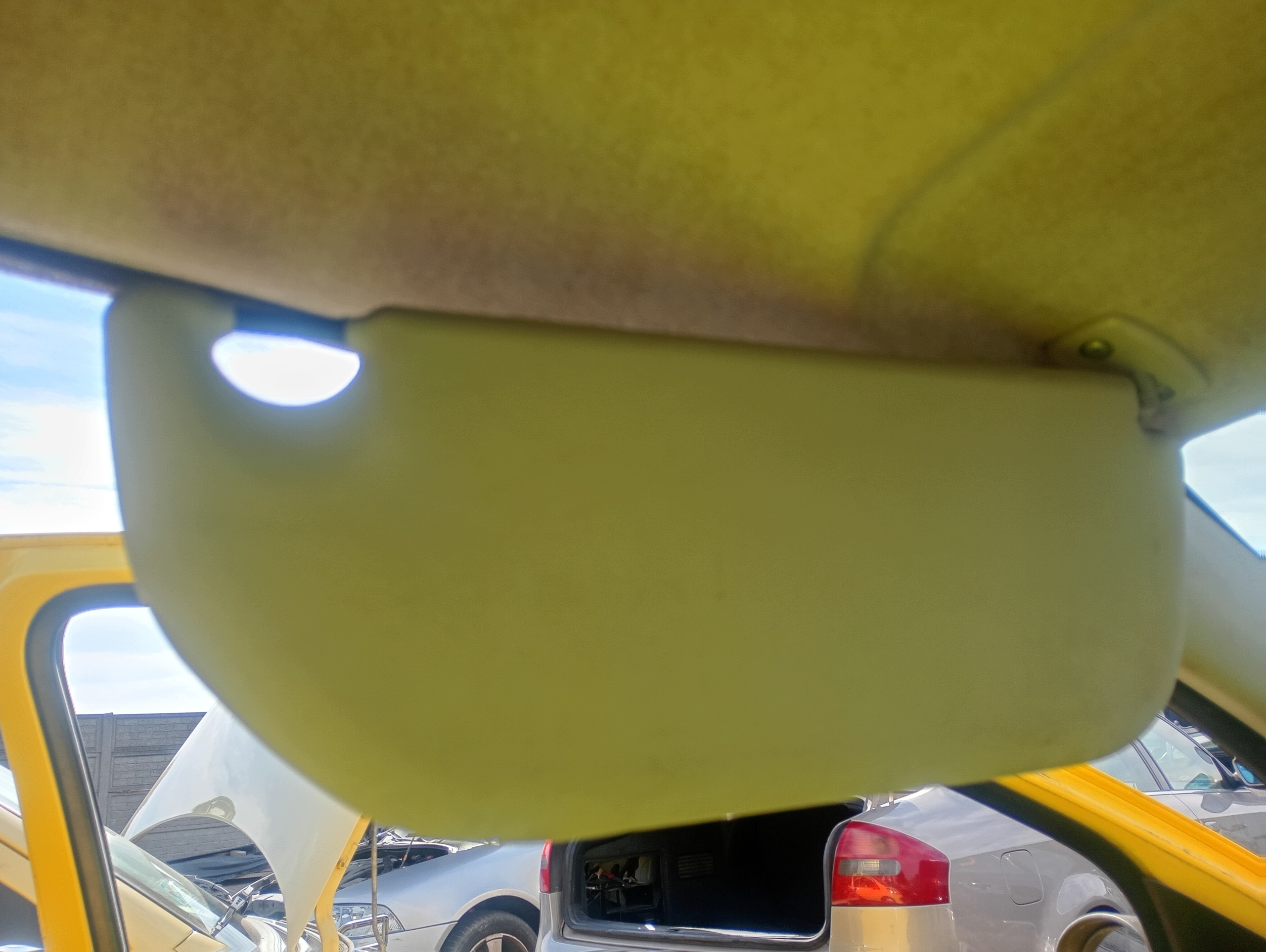 cover sun left driver´s Peugeot 107 05-08