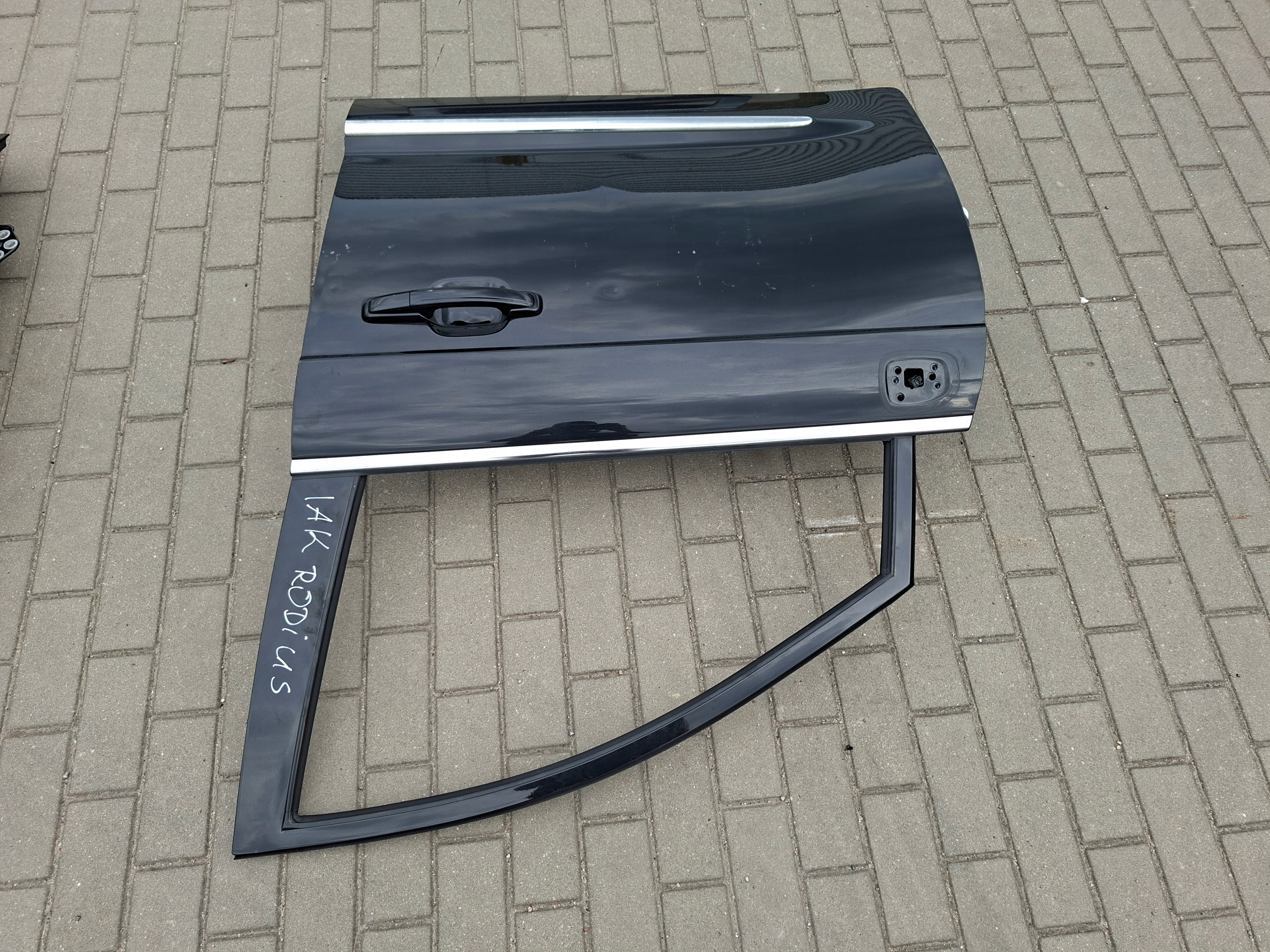 door front left front left SSANGYONG RODIUS II LAK