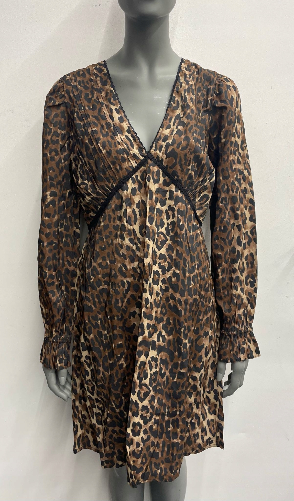 VERO MODA VMWILD LS V-NECK SUKIENKA L