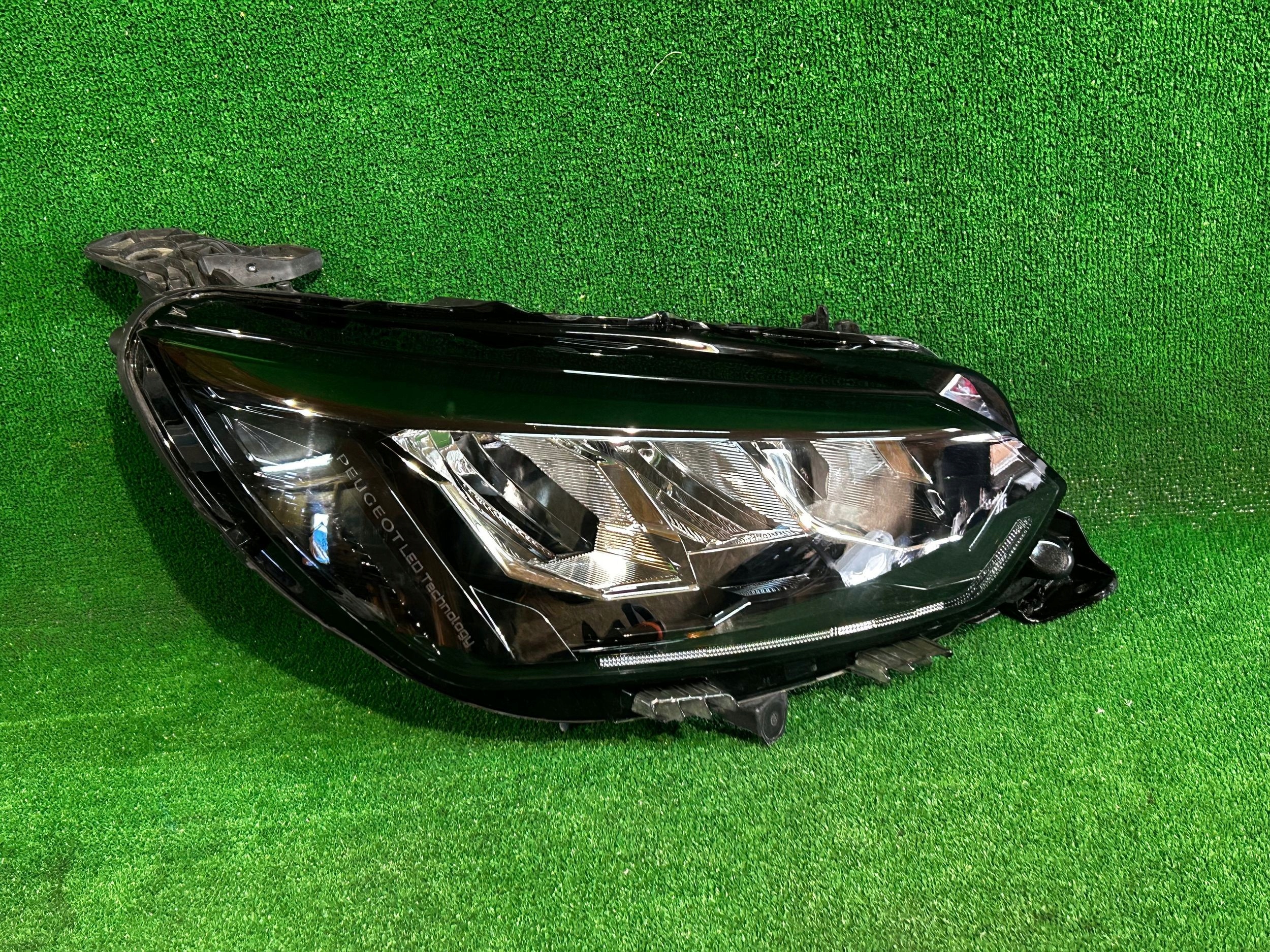Frontscheinwerfer Peugeot 208 I LED Rechts Scheinwerfer Headlight - Thumbnail 1