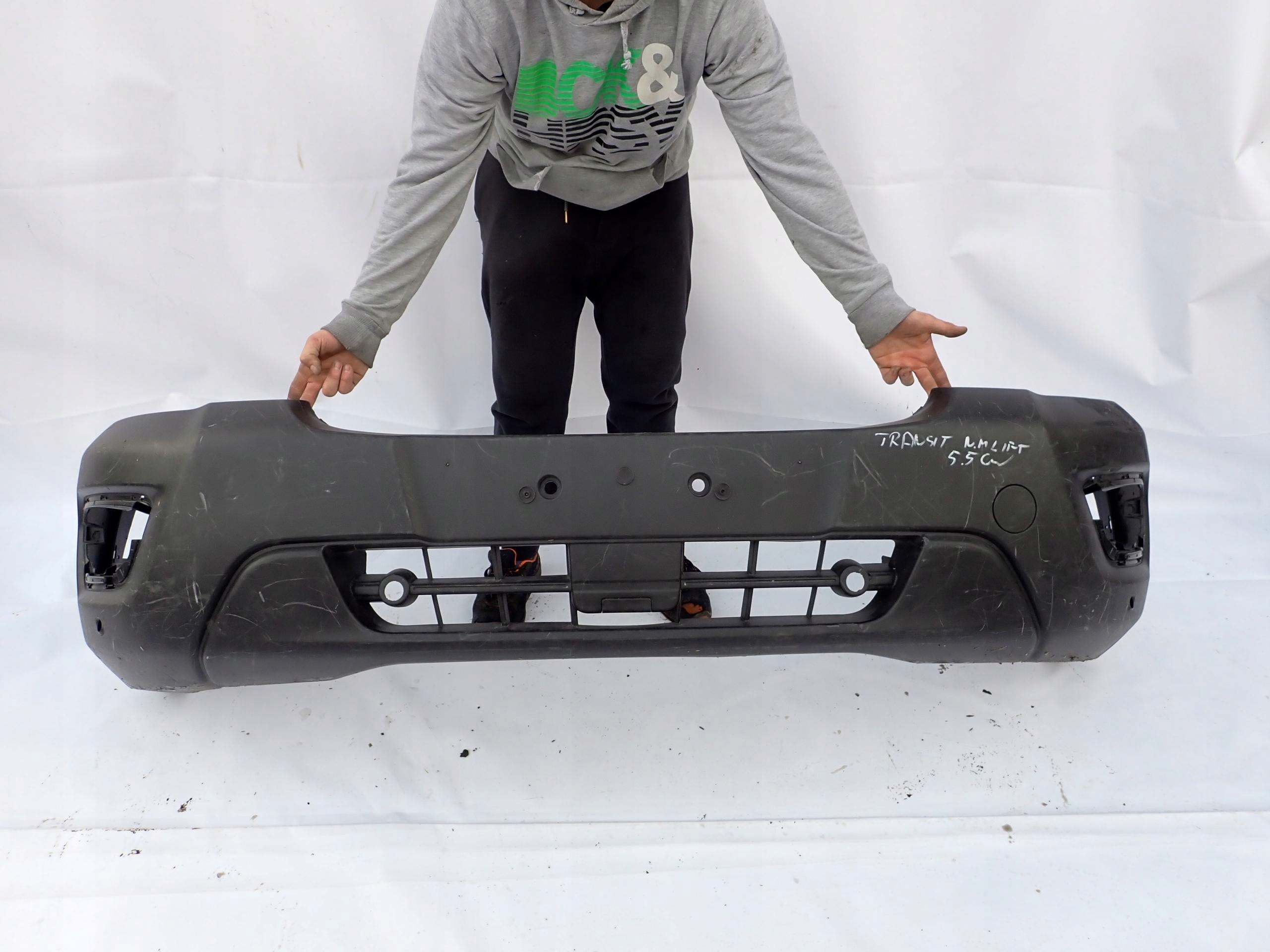FORD TRANSIT VIII MK8 LIFT 18- bumper front PDC