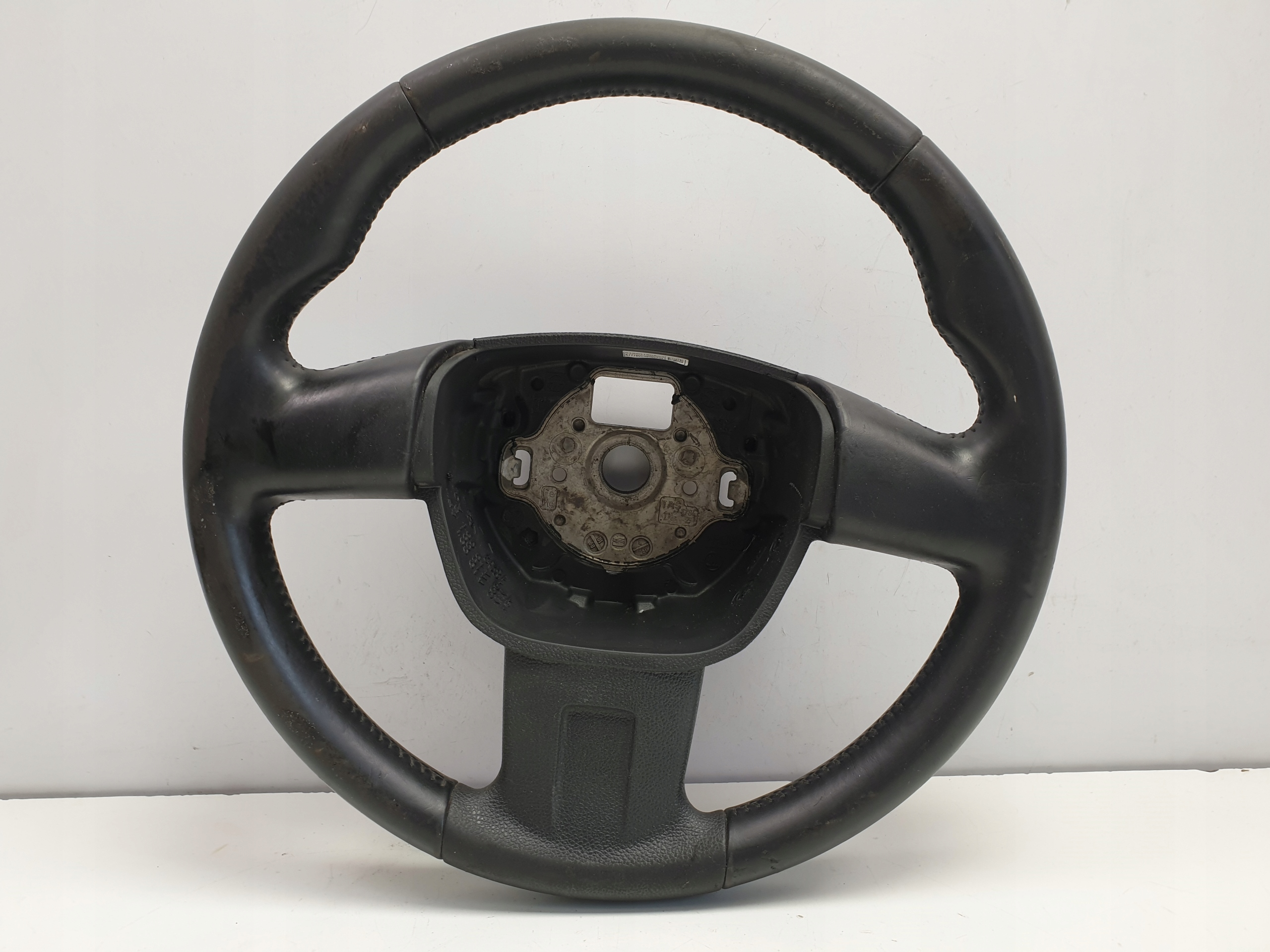 Skoda Superb II SKÓRZANA KIEROWNICA Skóra