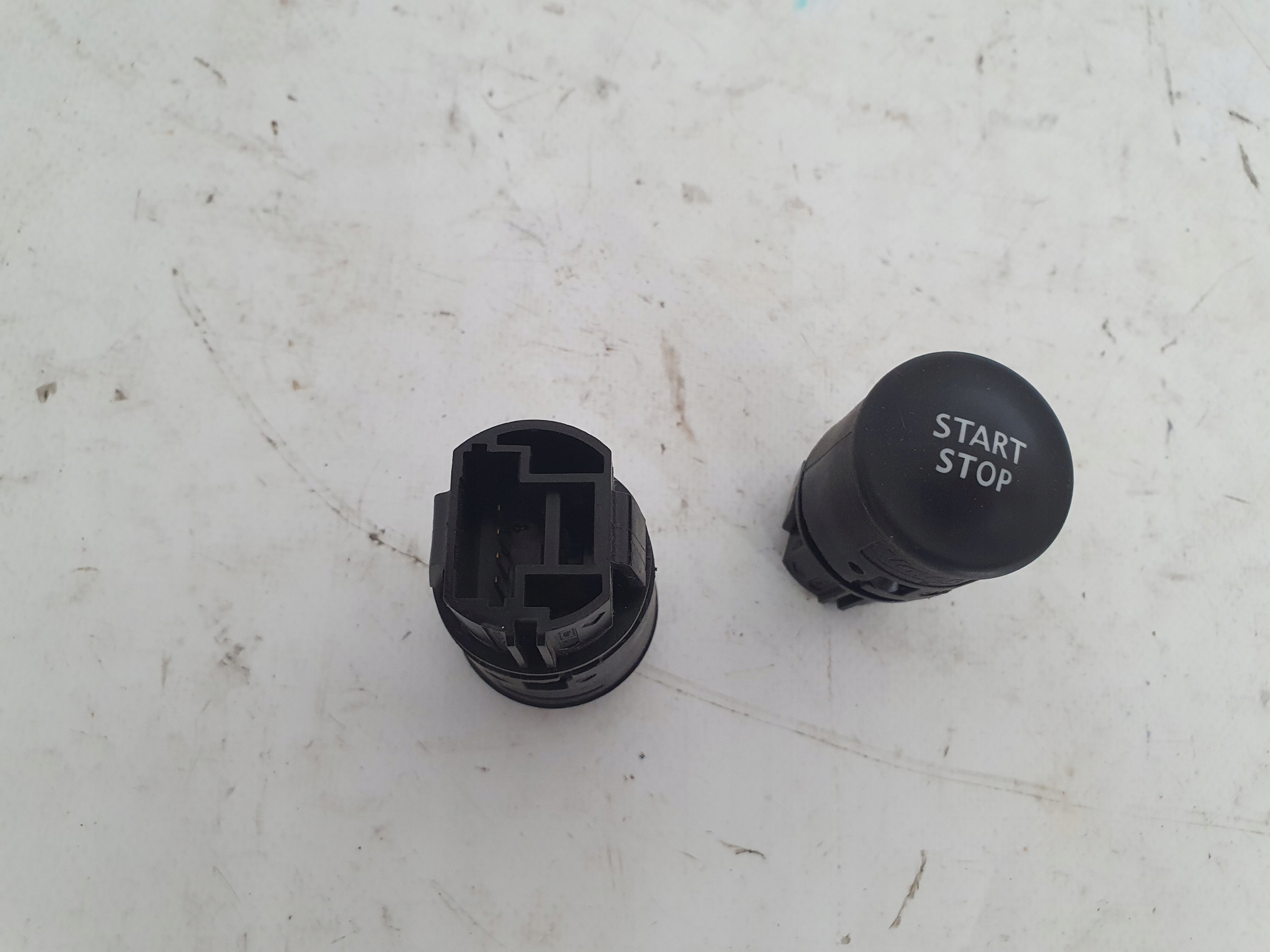 RENAULT CLIO IV button switch switch START STOP 606978R