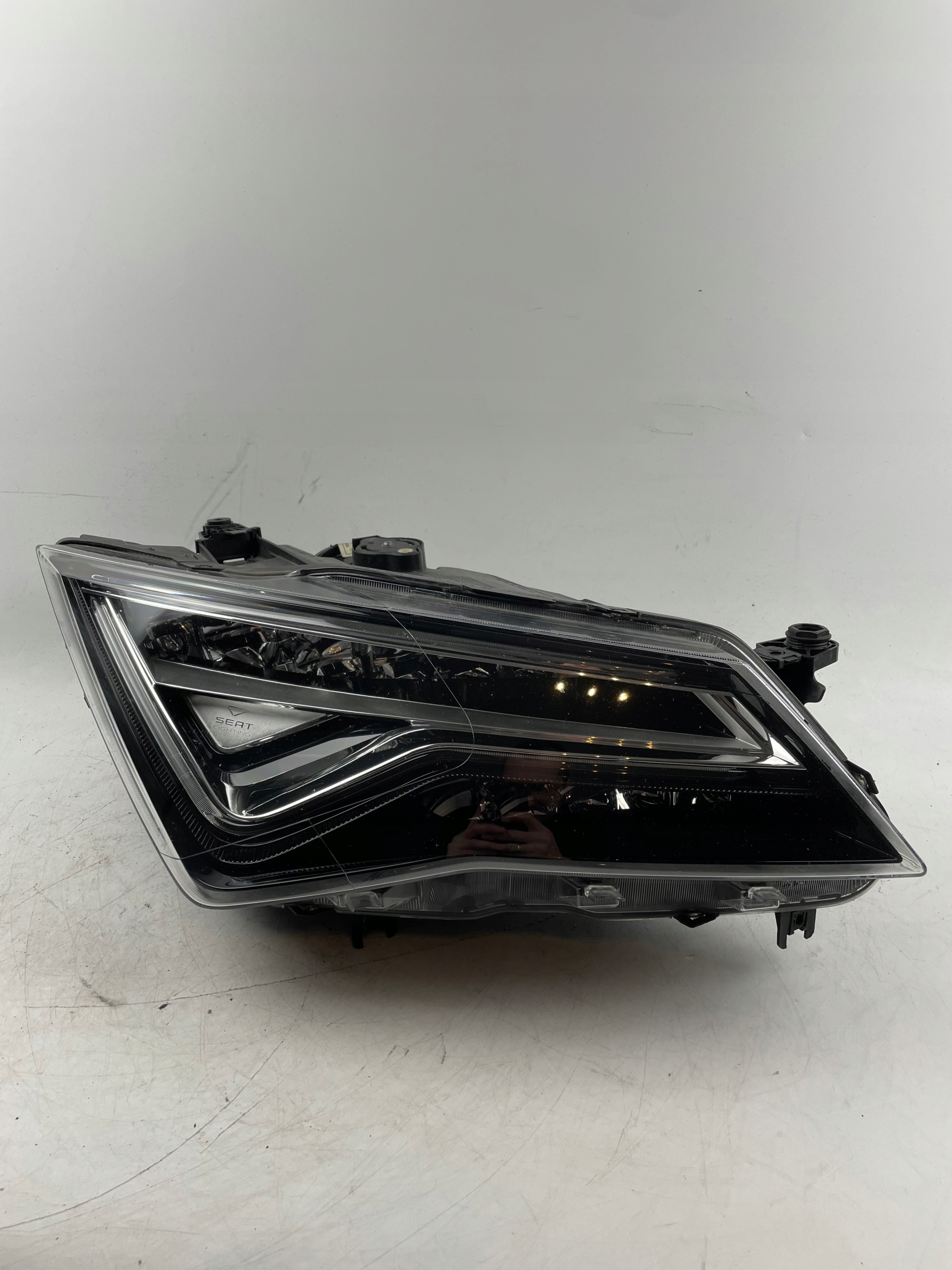 light front front right SEAT ATECA 2016- FULL LED 576941008G