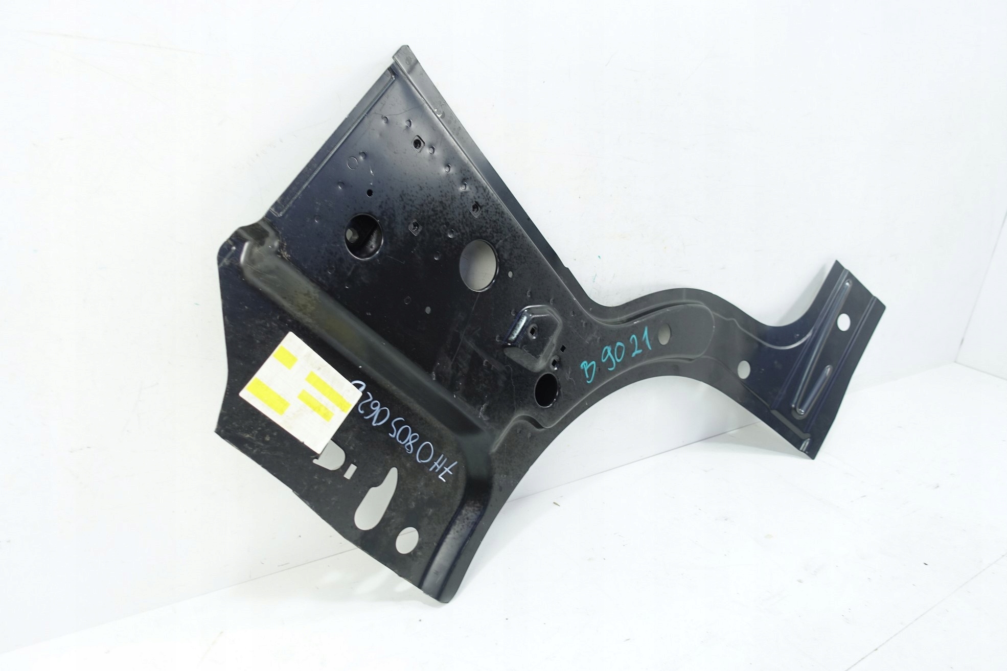 FARTUCH side right front VW T5 7H0805062B