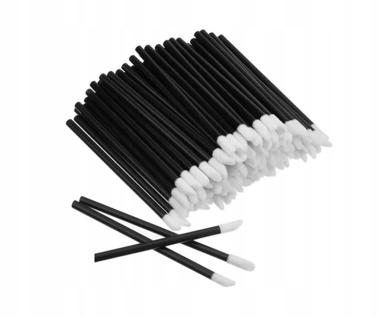 

Aplikatory do ust 50 szt.