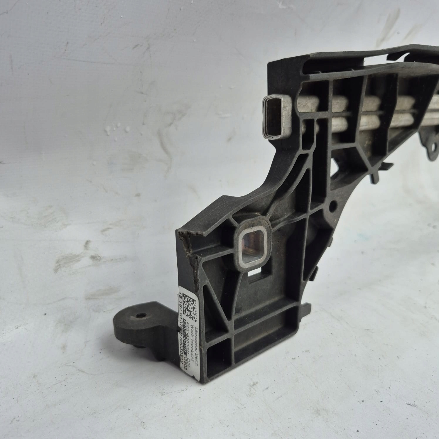 MERCEDES C-KLASA W205 14-21 support panel for radiators pillar
