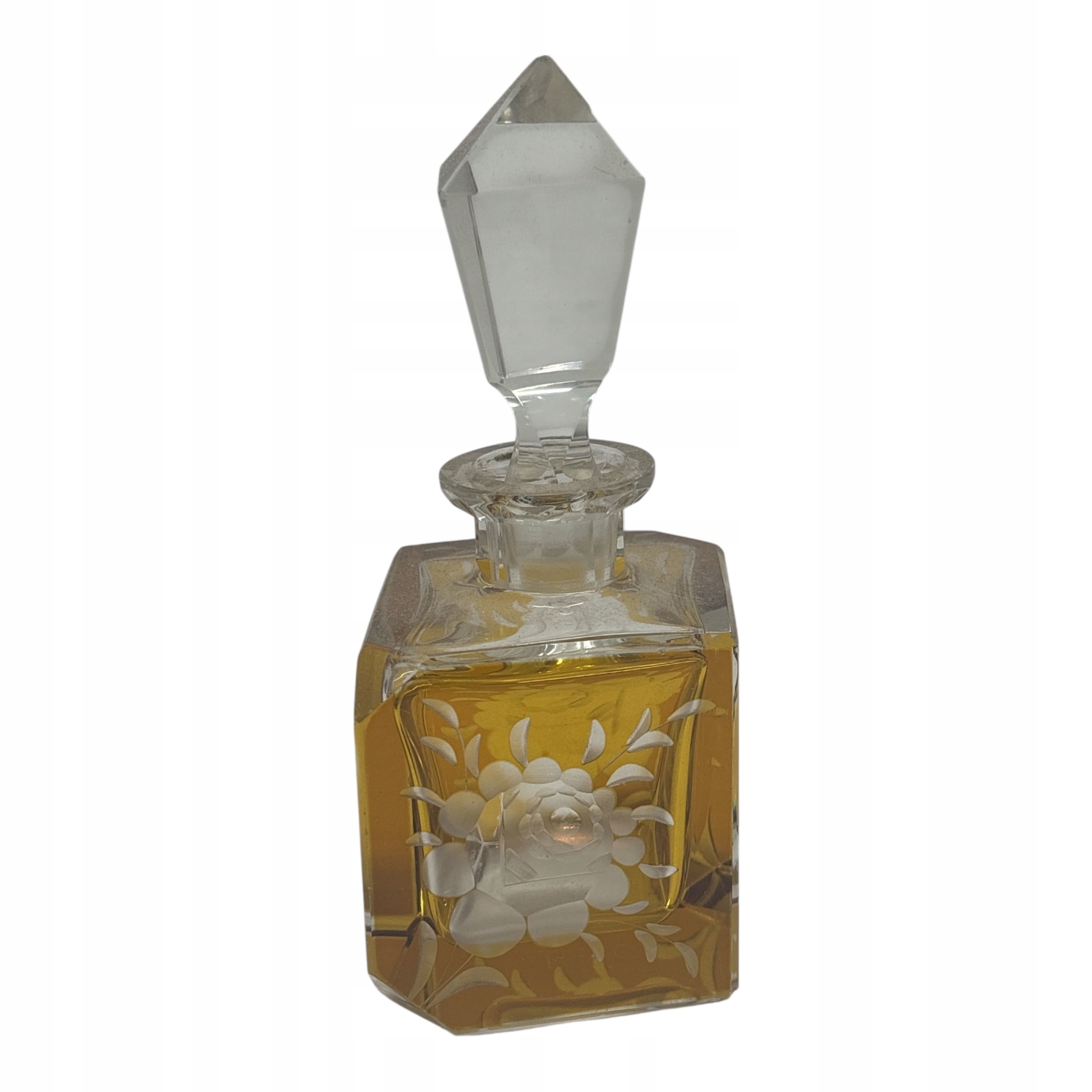 Kryształowy flakon na perfumy.