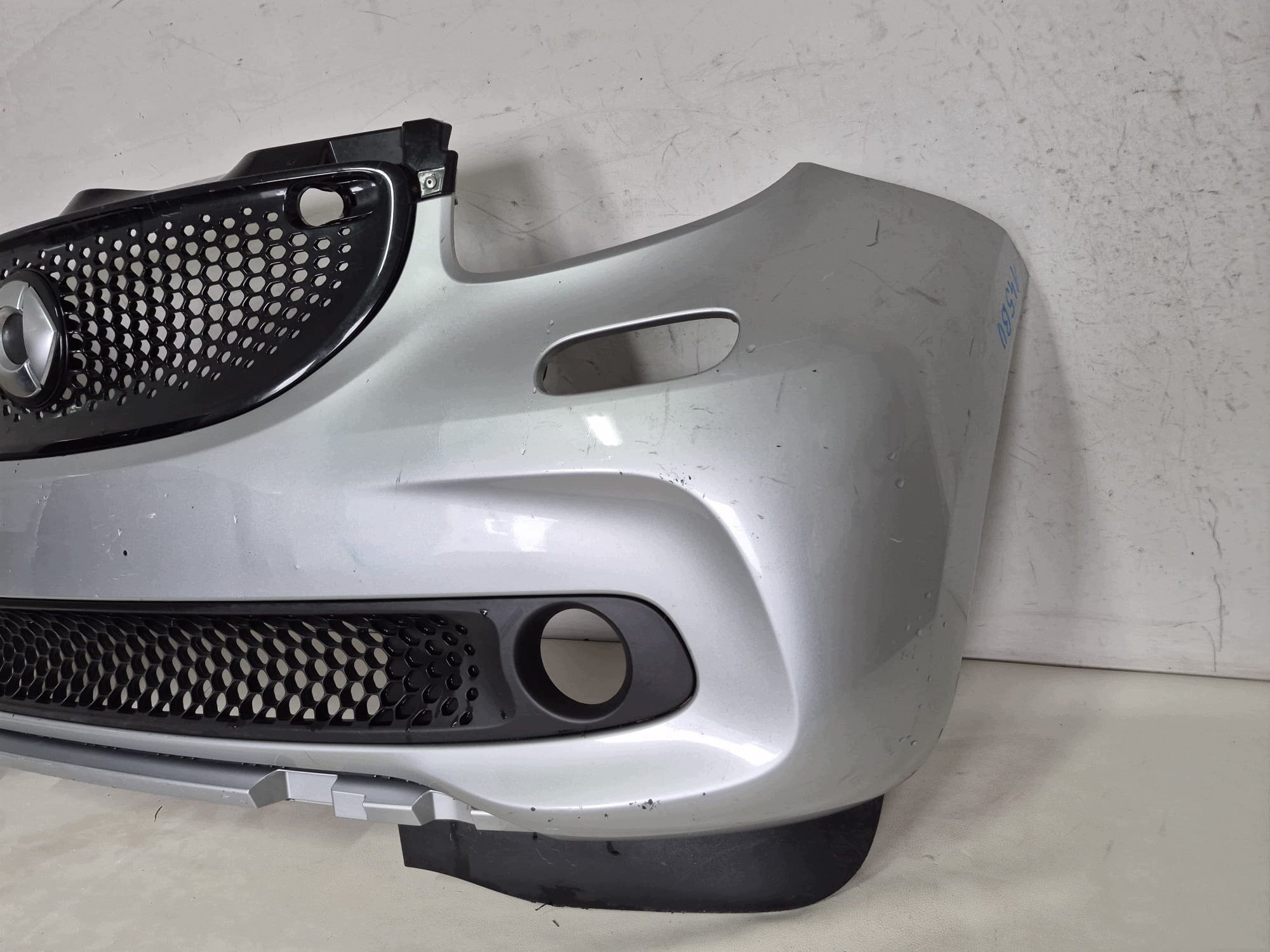 SMART FORTWO III A453 14- bumper front front 620226970R