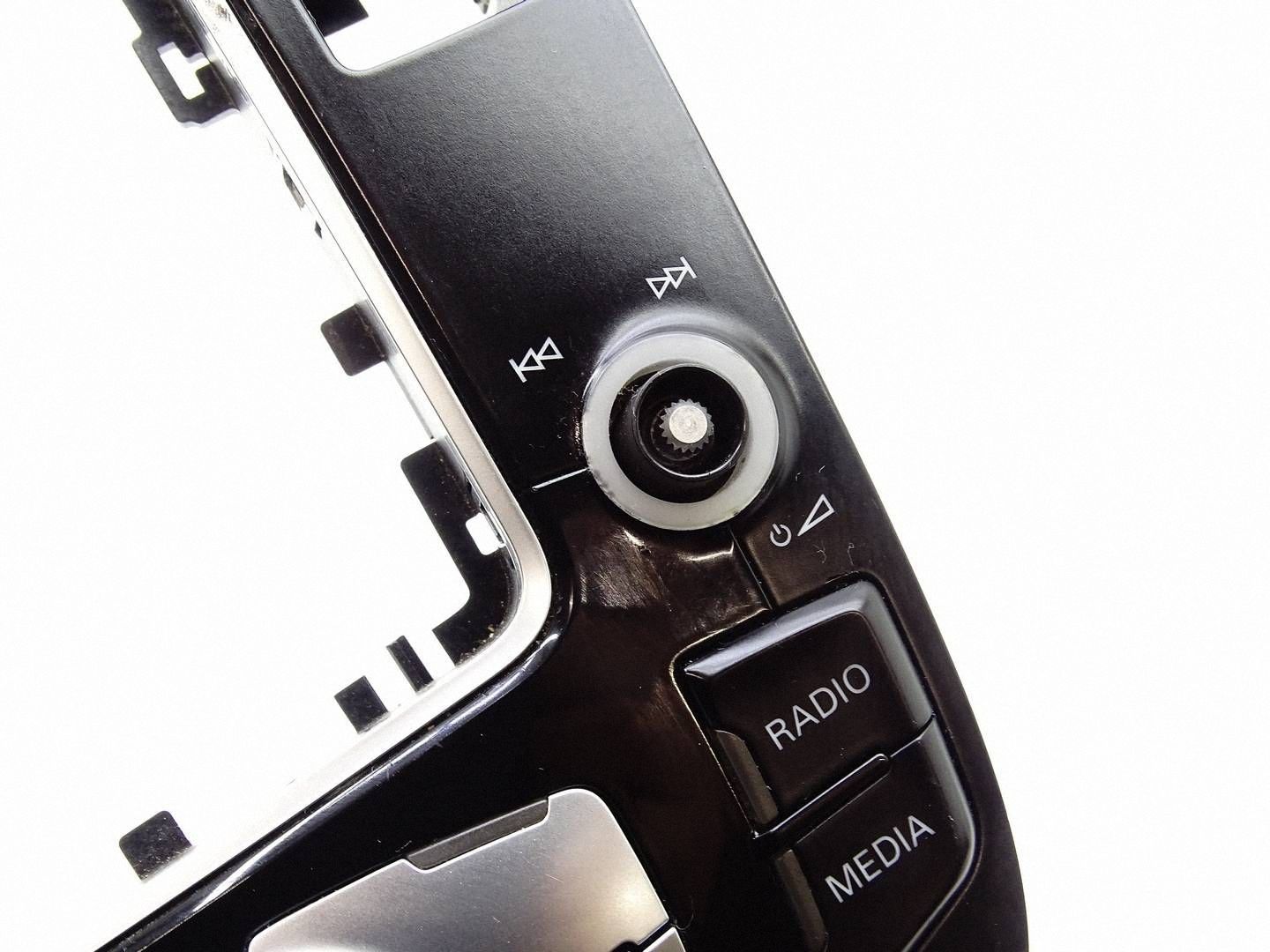 control panel RADIA AUDI S4 B8 8T0919611B