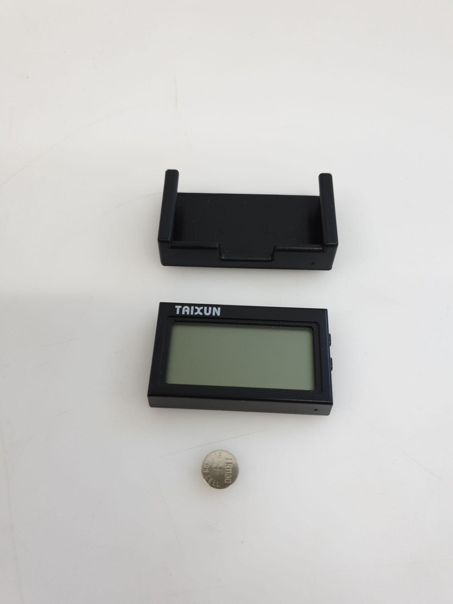 ZEGAR CYFROWY SAMOCHODOWY Marka Inny