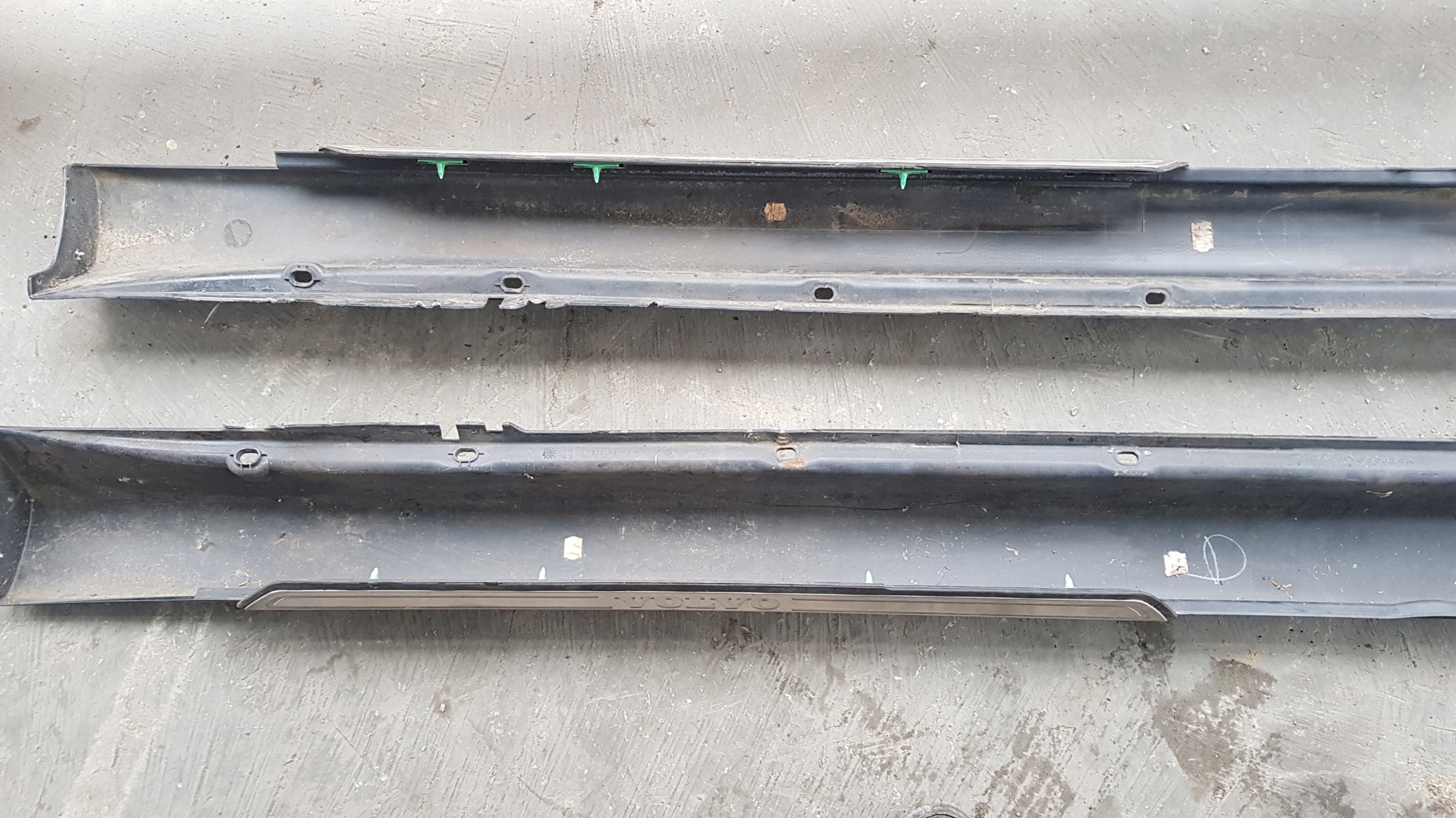 VOLVO V70 and KOMBI moulding threshold threshold left right