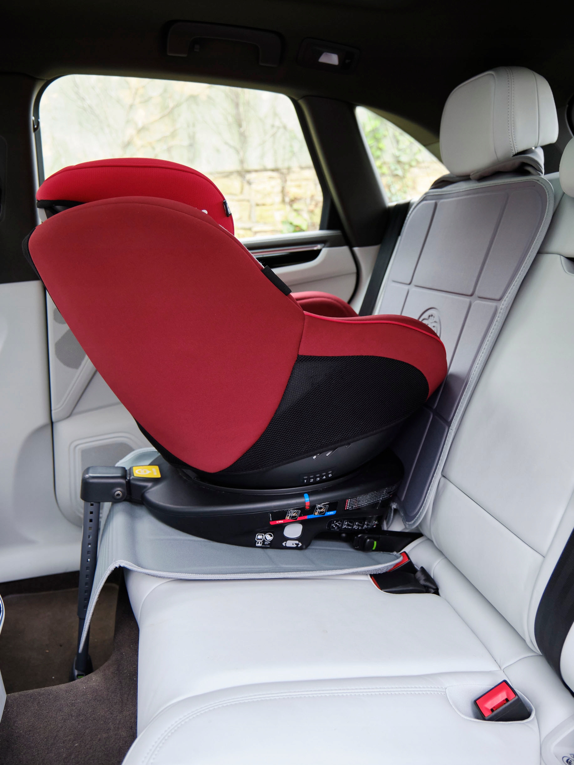 MATA OCHRONNA POD FOTELIK SAMOCHODOWY jakość premium PRINCE LIONHEART Kod producenta 0299