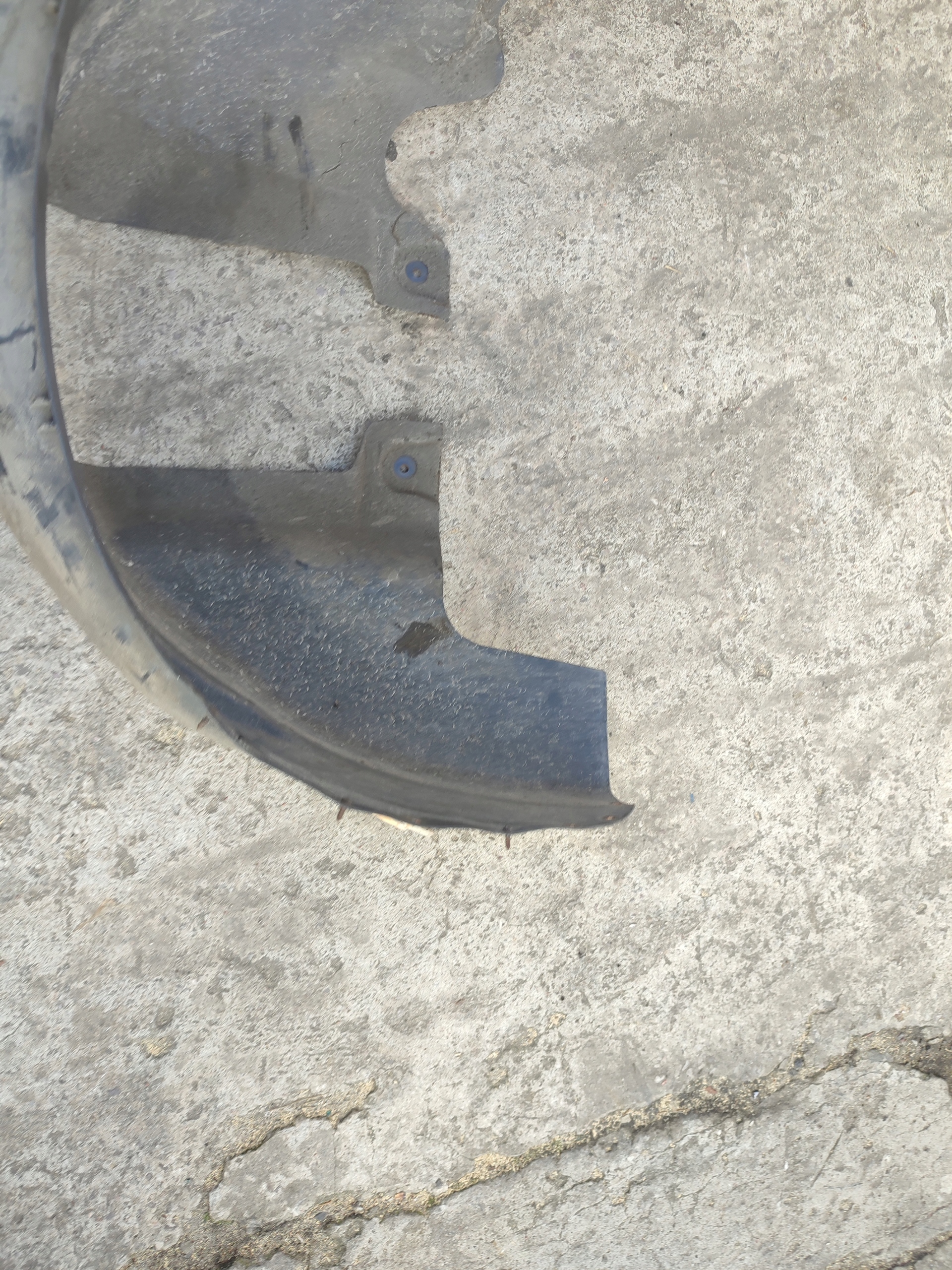 mudguard right rear part right rear. VOLVO V50
