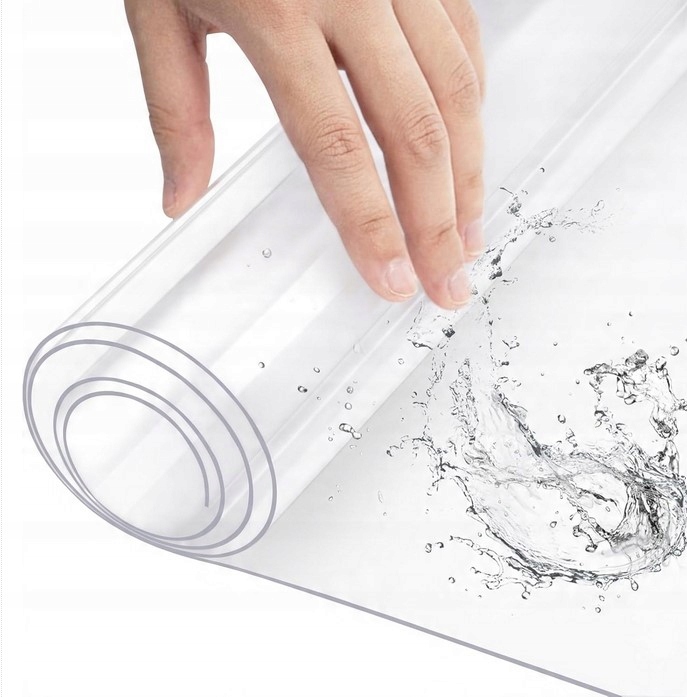 Mata ochronna na stół Woltu 90 x 140 cm bezbarwny