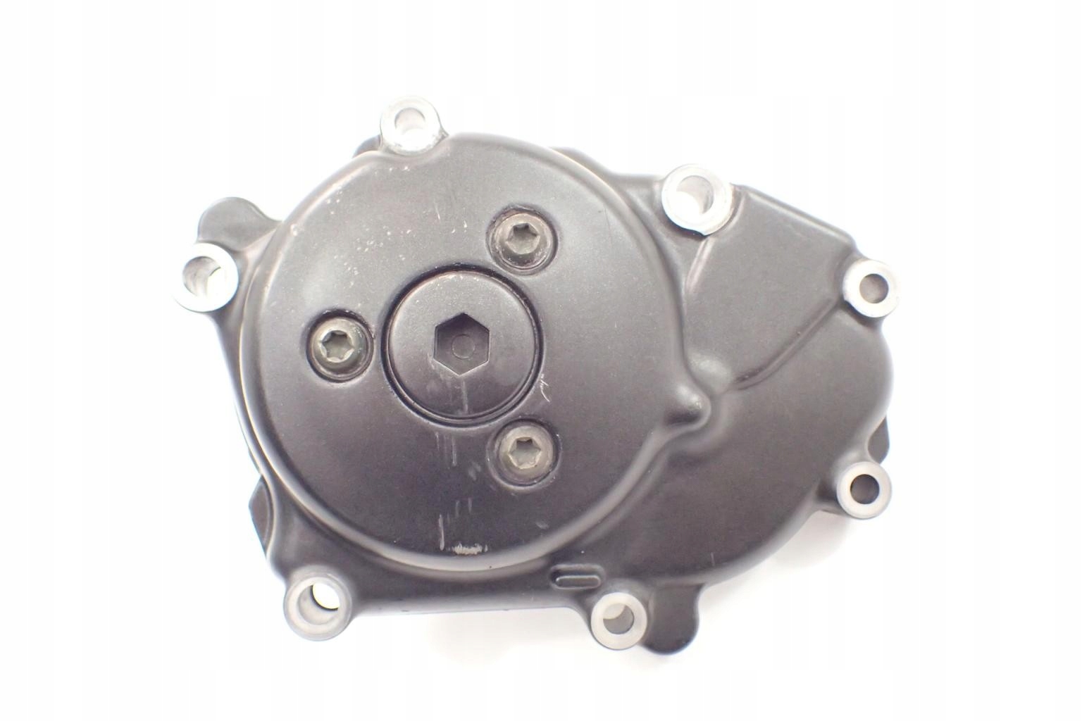 116599 - Yamaha YZF R1 RN12 04-кришка генератора