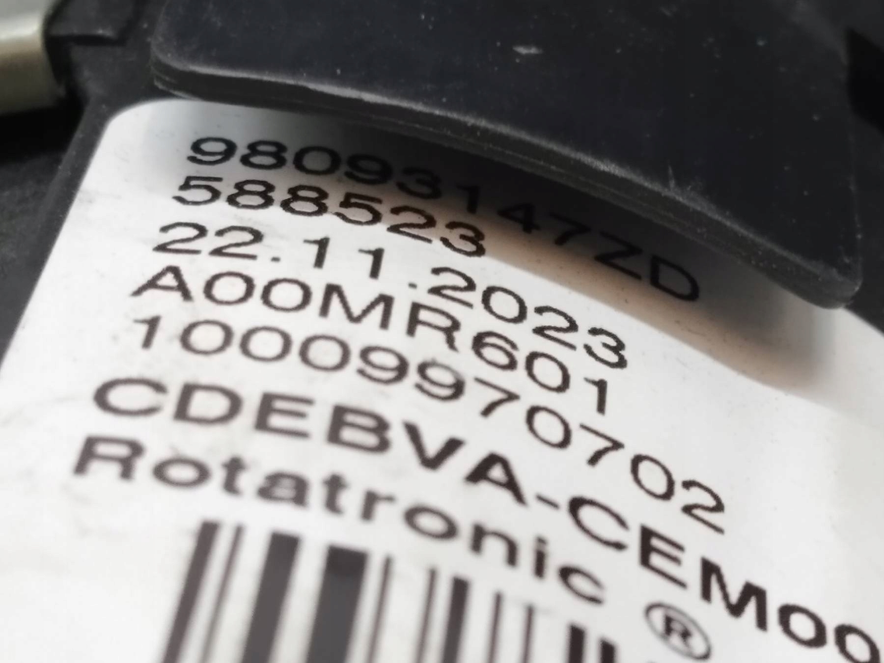 switch changes of the gear AUTOMAT 98093147ZD Citroen Jumpy III (2016- )