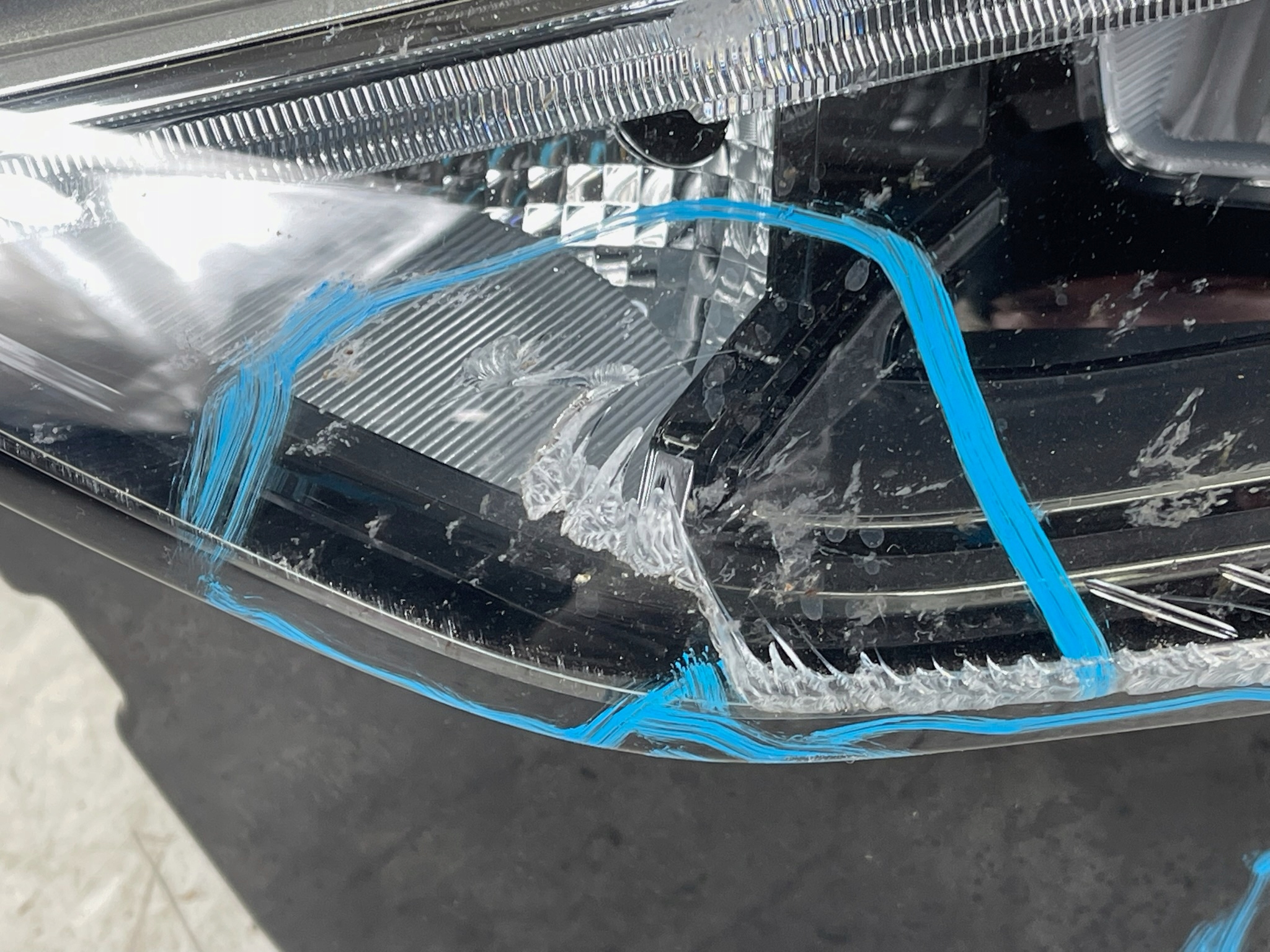 AUDI Q3 II 83A 2018 - light front front module left FULL LED 83A941011
