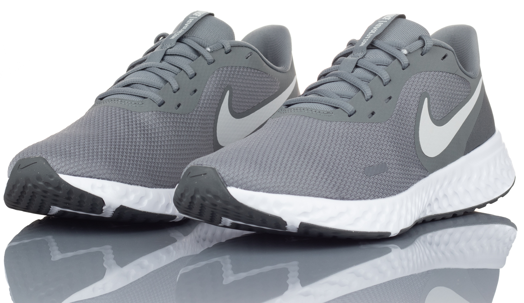 buty NIKE REVOLUTION 5 BQ3204 005 r. 42 SZARE Wysokość niskie