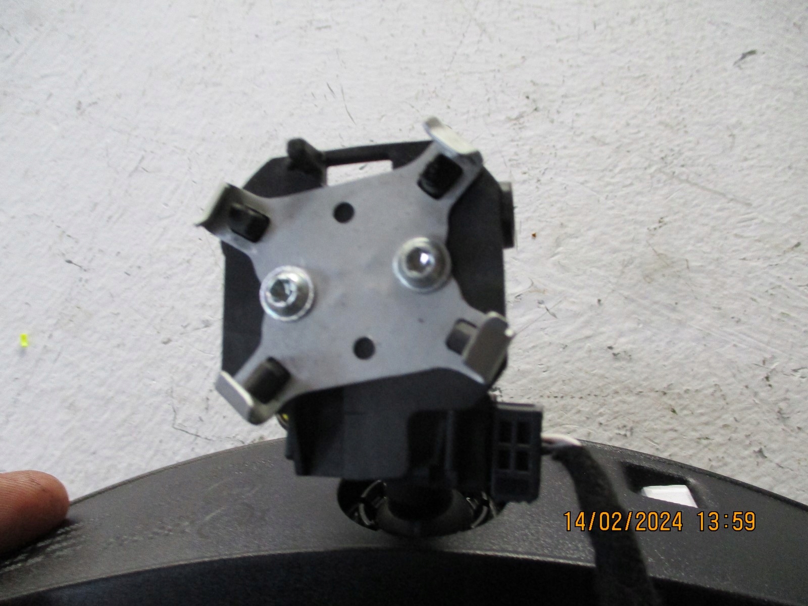 rear-view mirror inner OPEL ASTRA L 6 9840409880