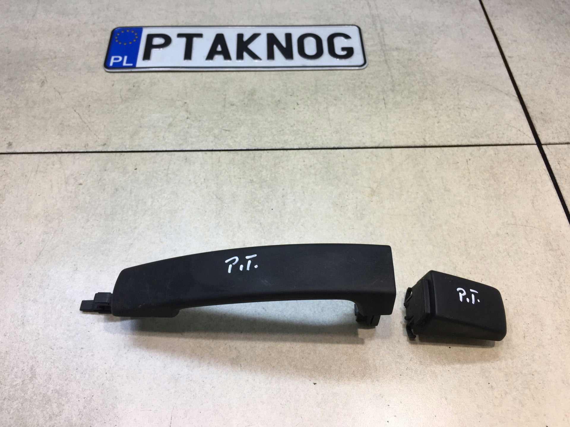 handle exterior right rear part DISCOVERY III