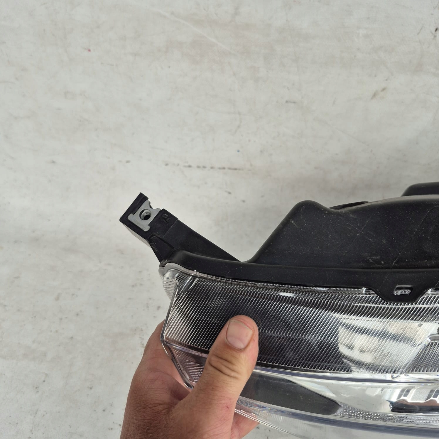 FORD RANGER V LIFT 19- light left front front XENON LED JB3B-13D155-KA