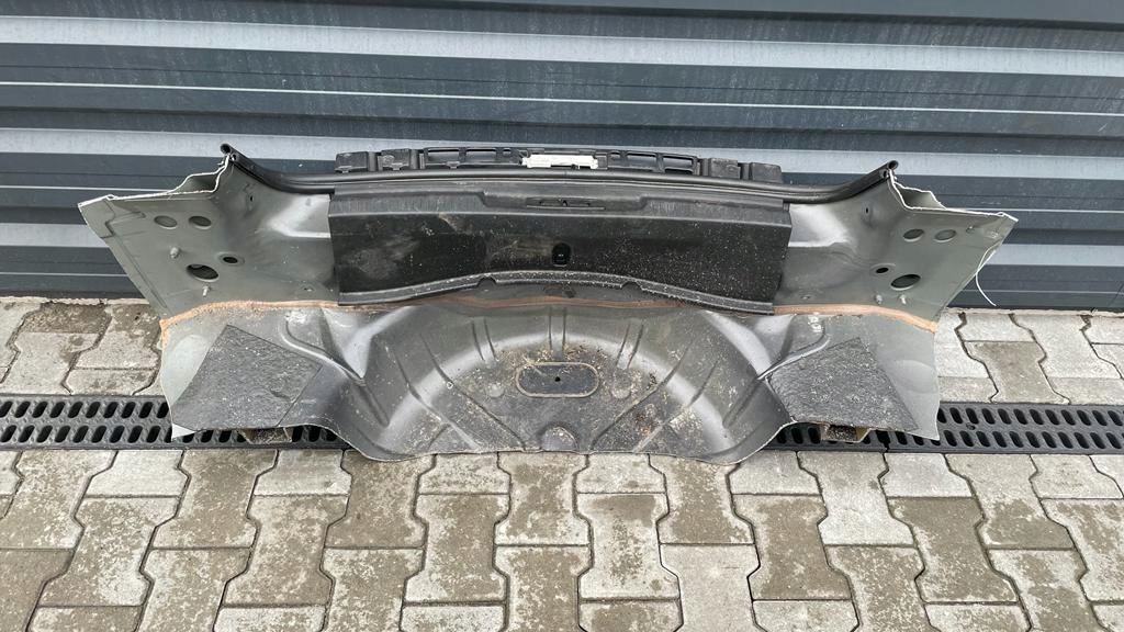 renault LAGUNA III хэтчбек ремень задний четверть