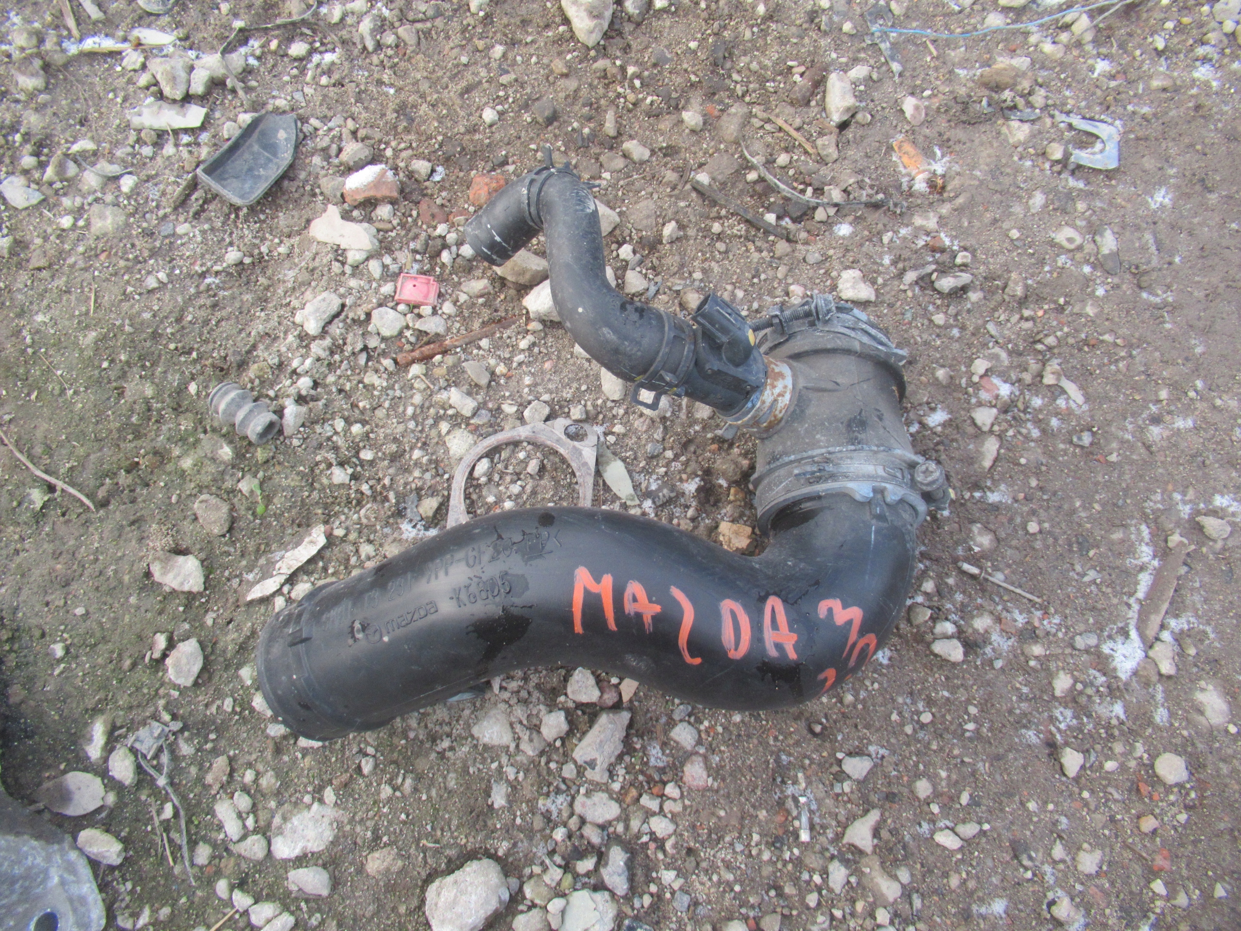 труба впуск mazda III BM 2.2