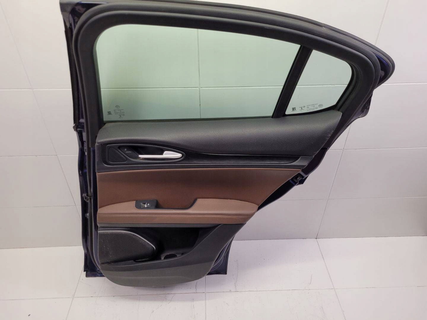 door rear part right side Alfa Romeo Stelvio 2017