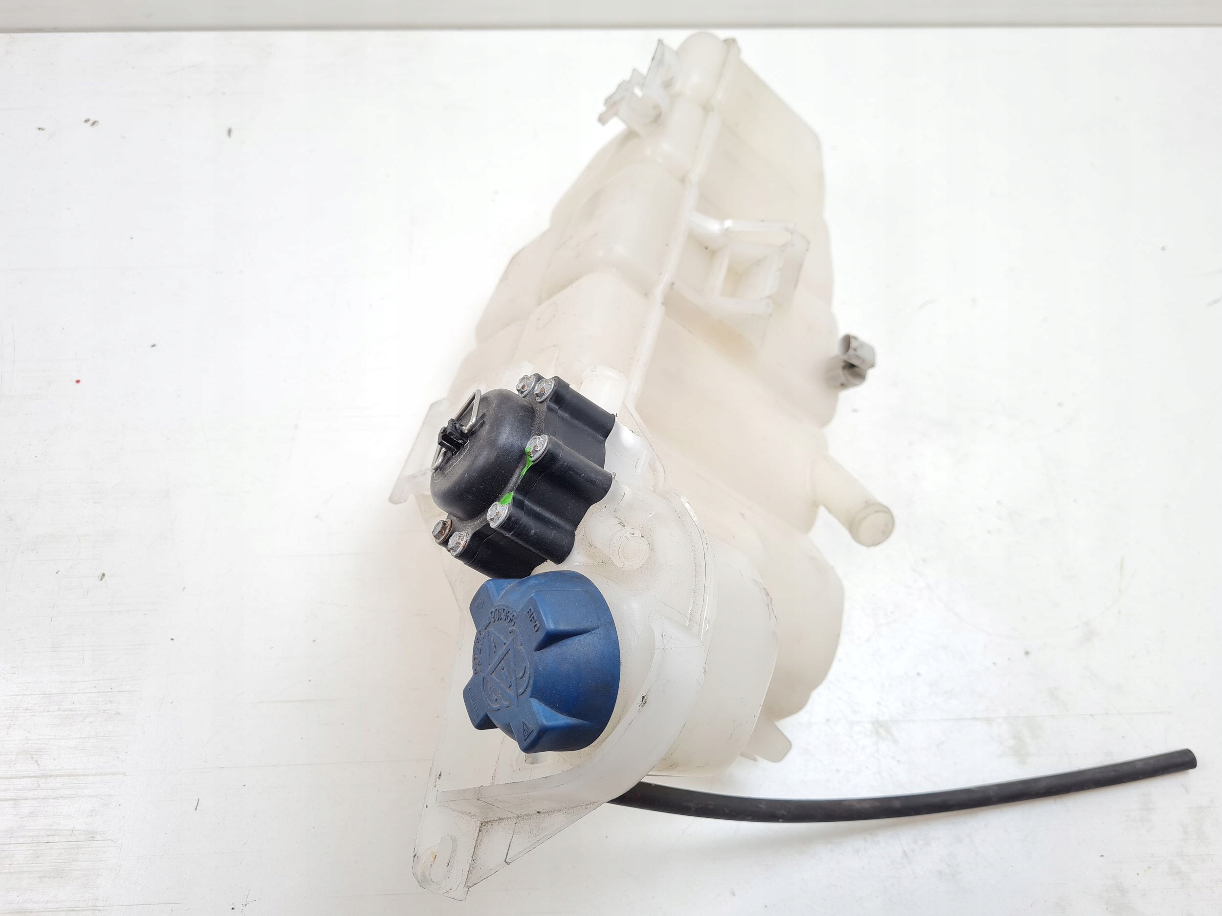 2009 PORSCHE 911 997 бачок расширительный