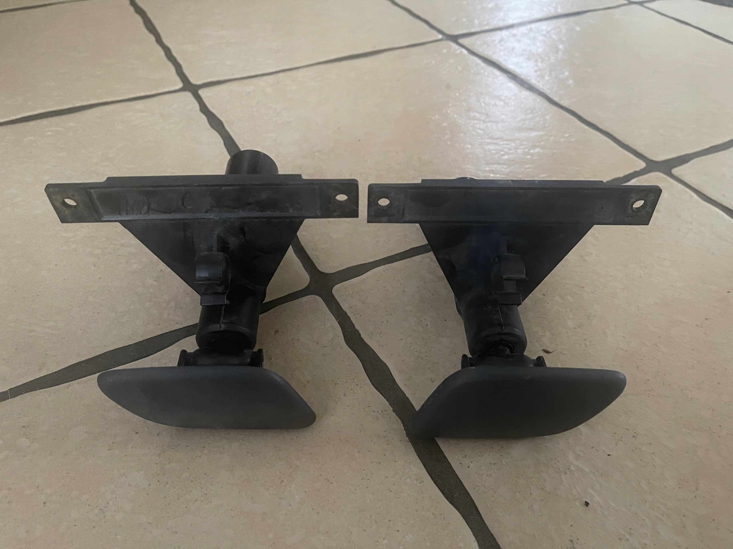 VW Caddy 04-10 шайба лампи оригінал