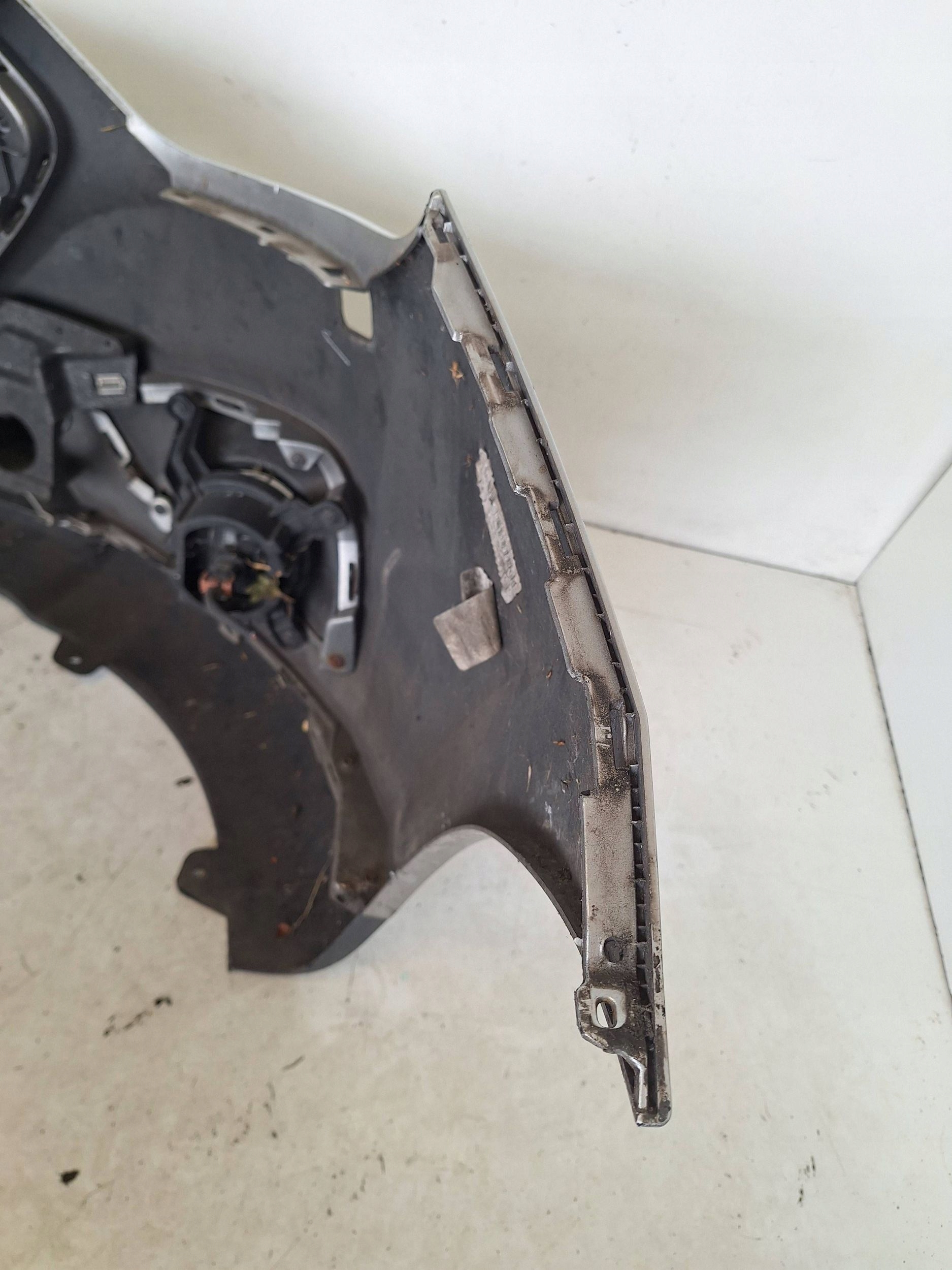 HYUNDAI IX35 09-13 Frontstoßstange + XENON