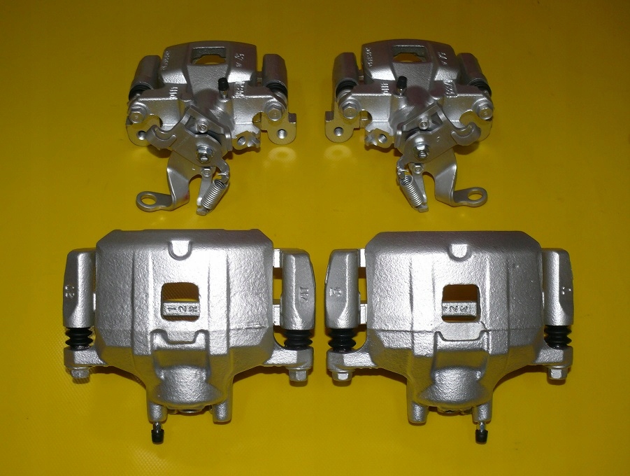 【Luck】 ZACISKI LEWY PRAWY PRZÓD TYŁ MITSUBISHI OUTLANDER III 3 294/24 302