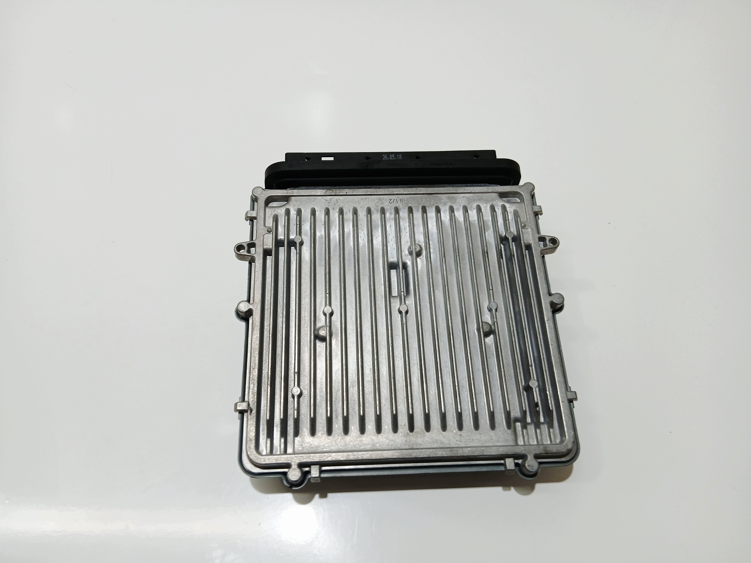 computer control unit of the engine BMW E90 E91 LCI N47 MANUAL 8512292