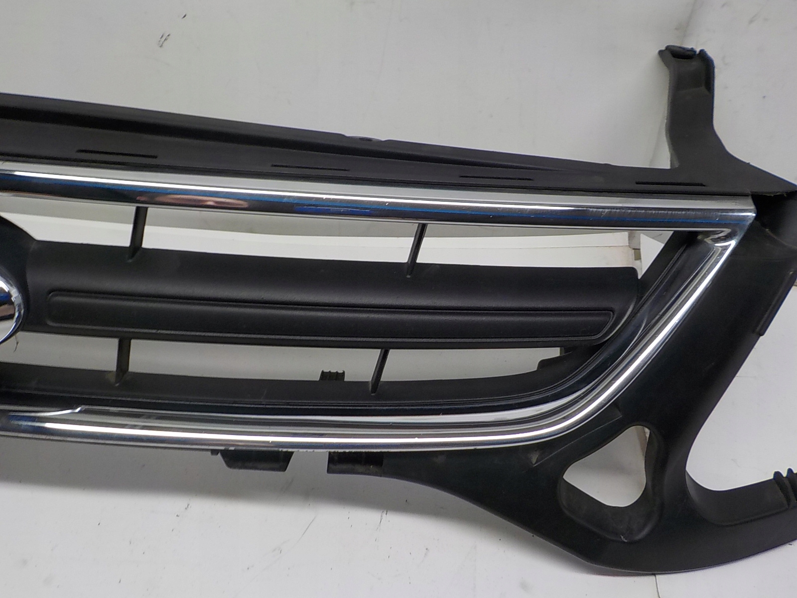 FORD MONDEO IV grill grill BS71-8200-A