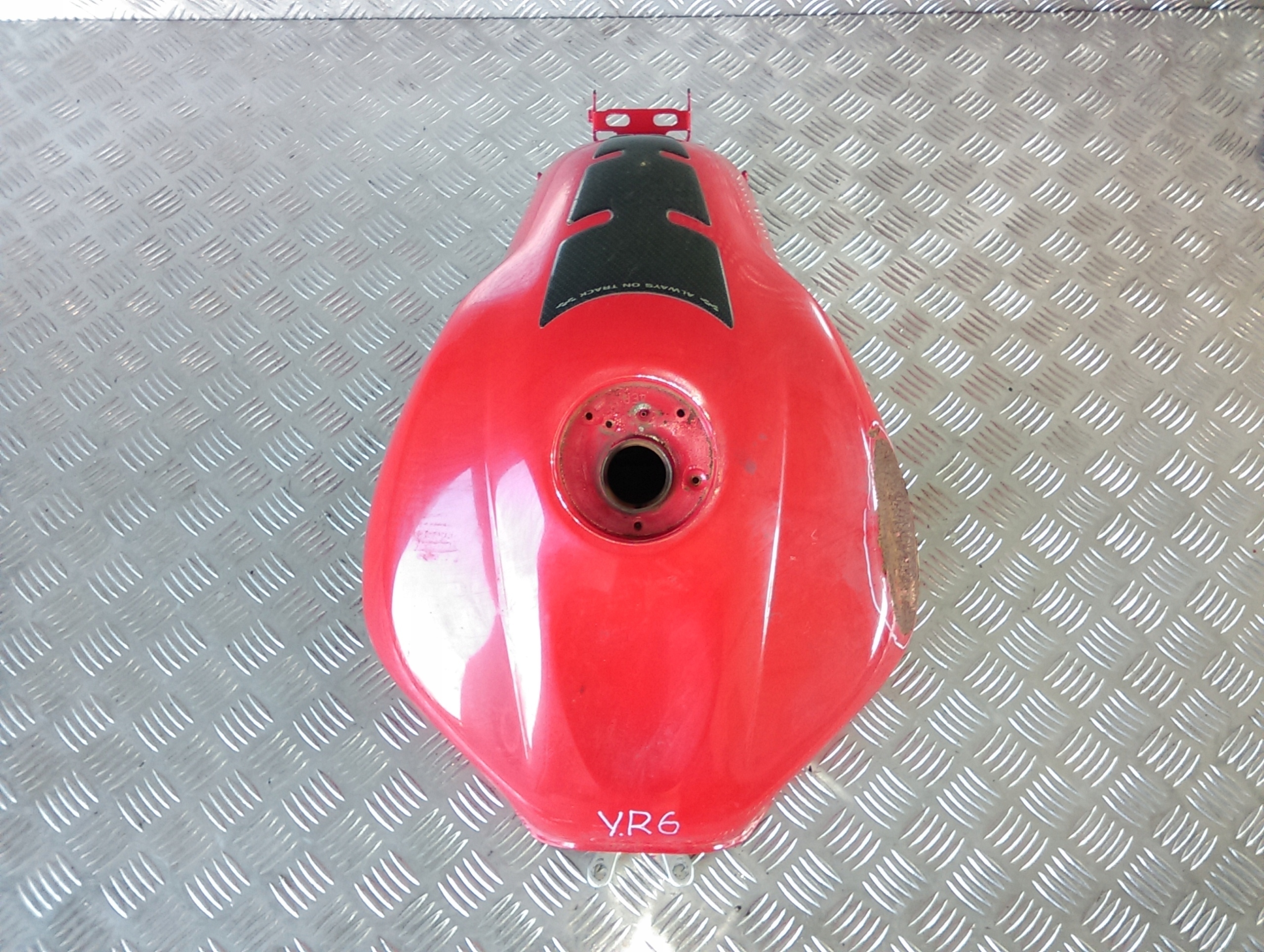 123455711 - YAMAHA R6 паливний бак бак