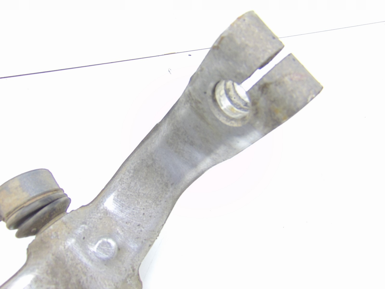 otoč čepu MERCEDES W222 2221901 levý předek 3.5