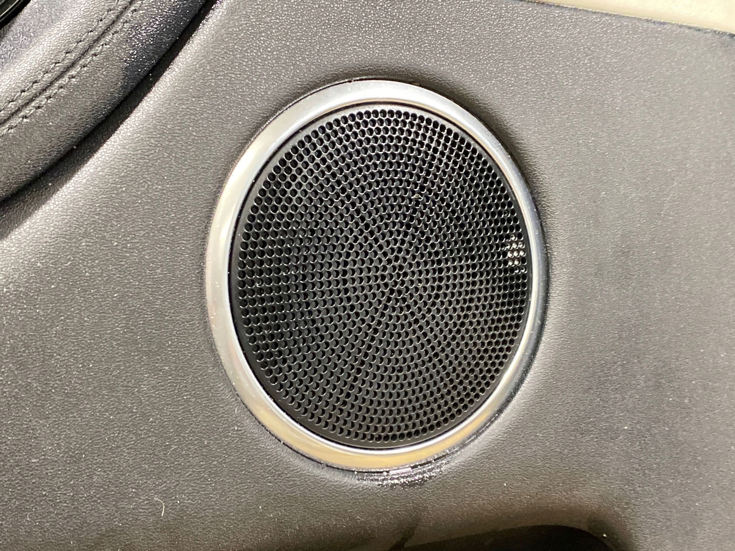 дверные карты Передний левый RANGE ROVER Discovery спорт L550