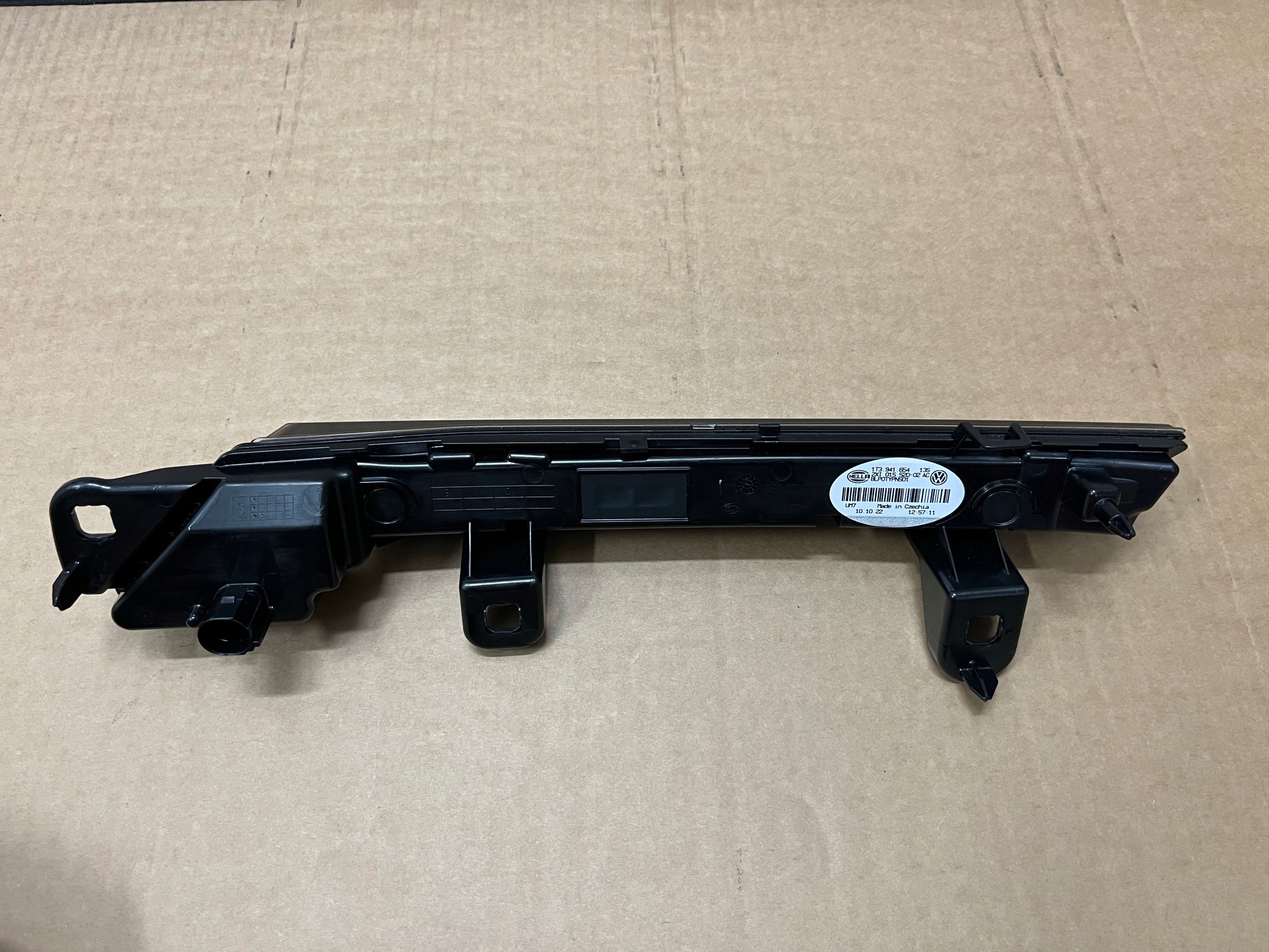 led vw ID BUZZ решетка радиатора правый бампер