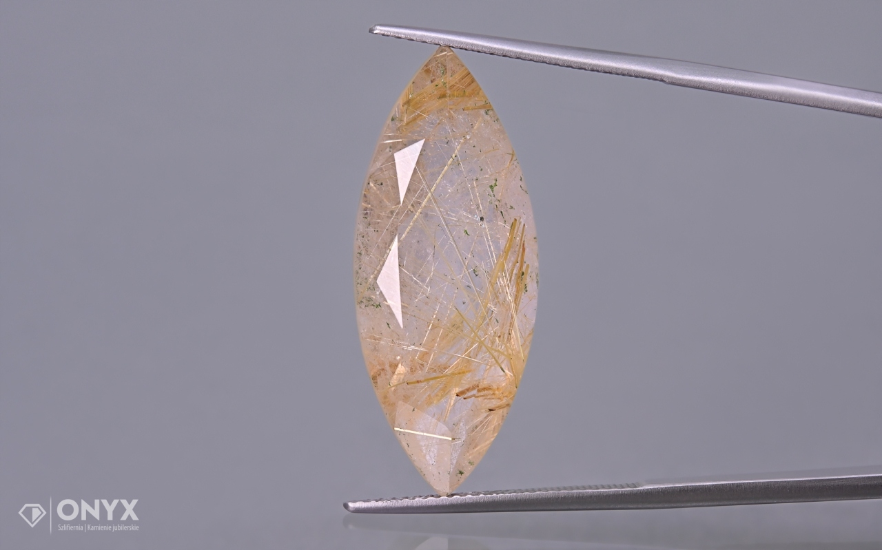 Křemen s rutilem fasetovaný markýza 30,5x12,5 mm