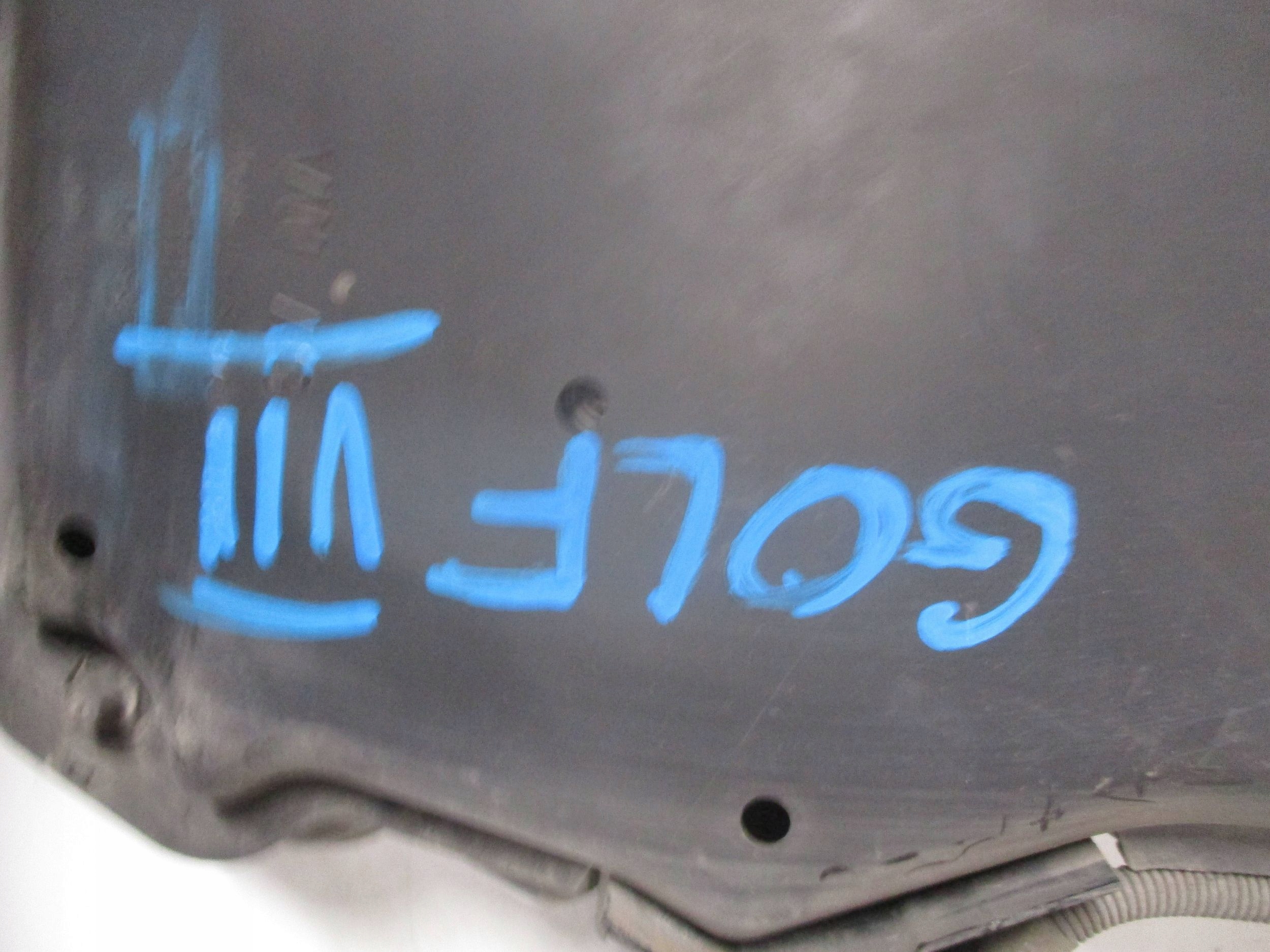 Behälter ADBLUE VOLKSWAGEN GOLF VII 5G0 5Q0131877R