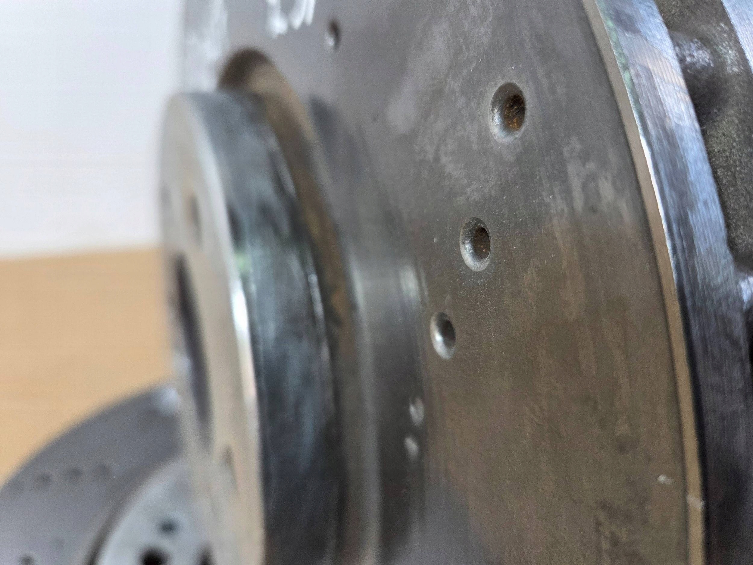 Mercedes-Benz GLA H247 discs brake front plates A2474212012 (T90)