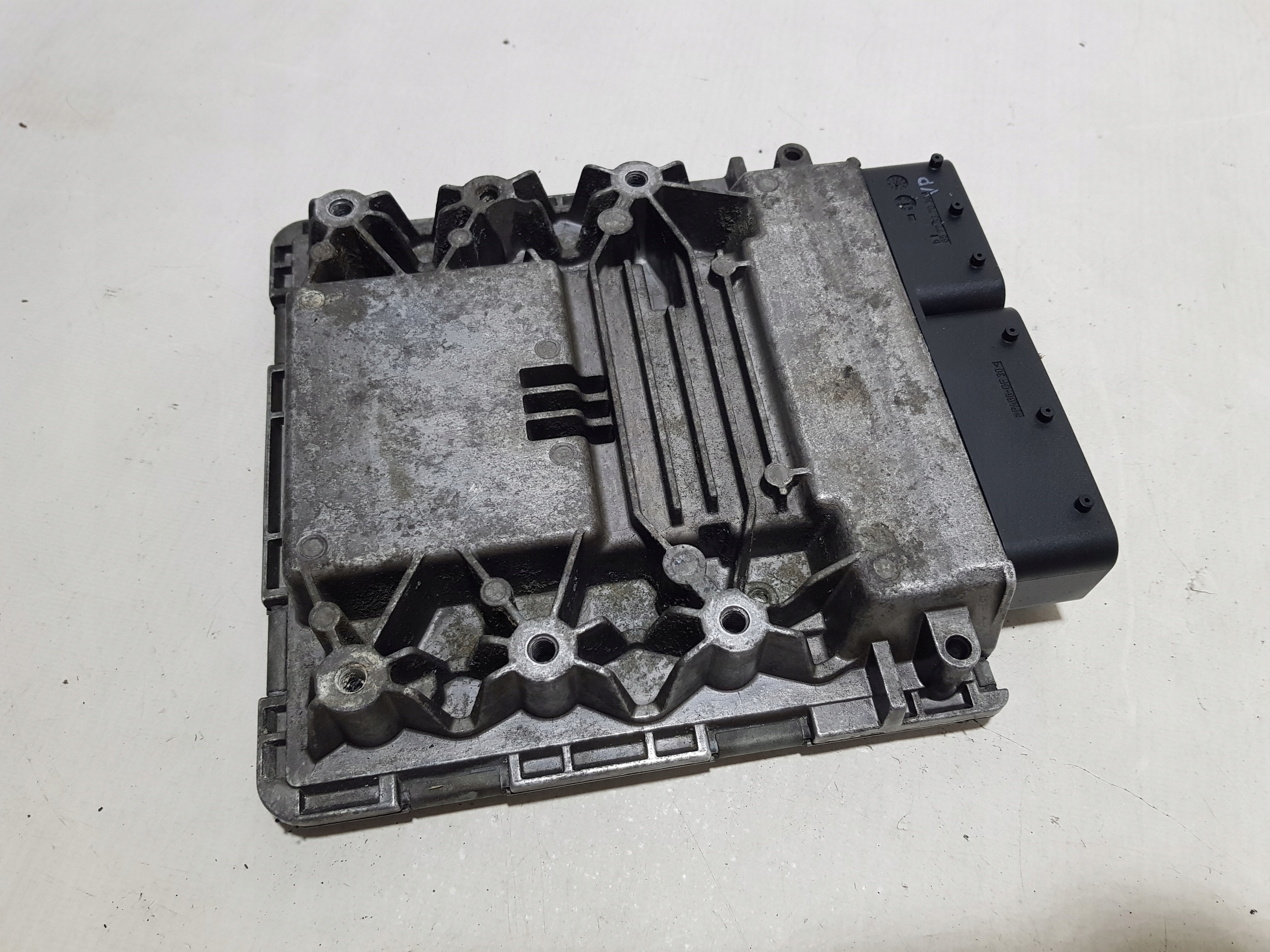 computer of the engine PORSCHE CAYENNE II 7P5 TURBO S 4.8 7P5906033