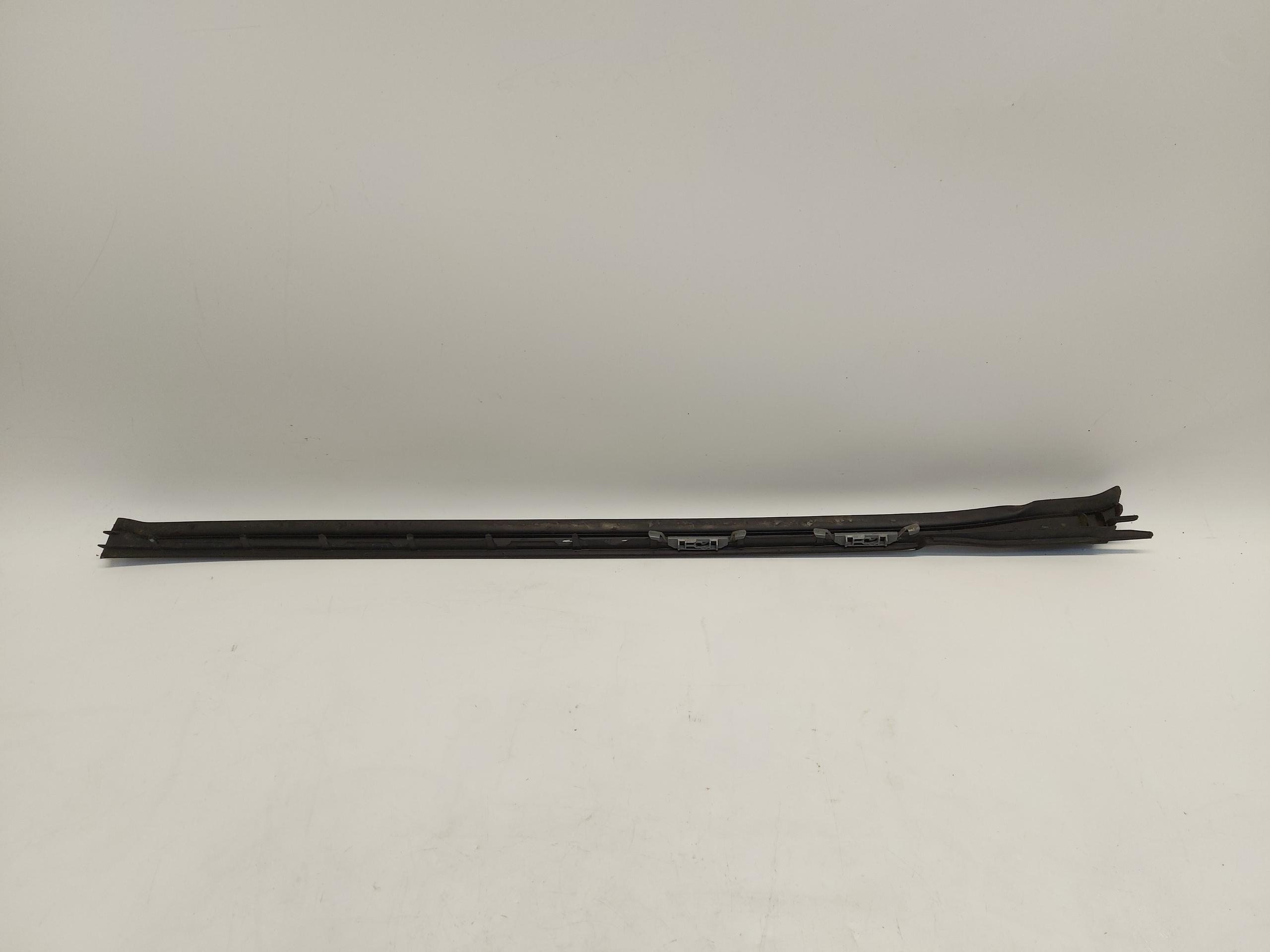 BMW G05 X5 3.0d 2019r moulding windows CZOLOWEJ left front 7463527