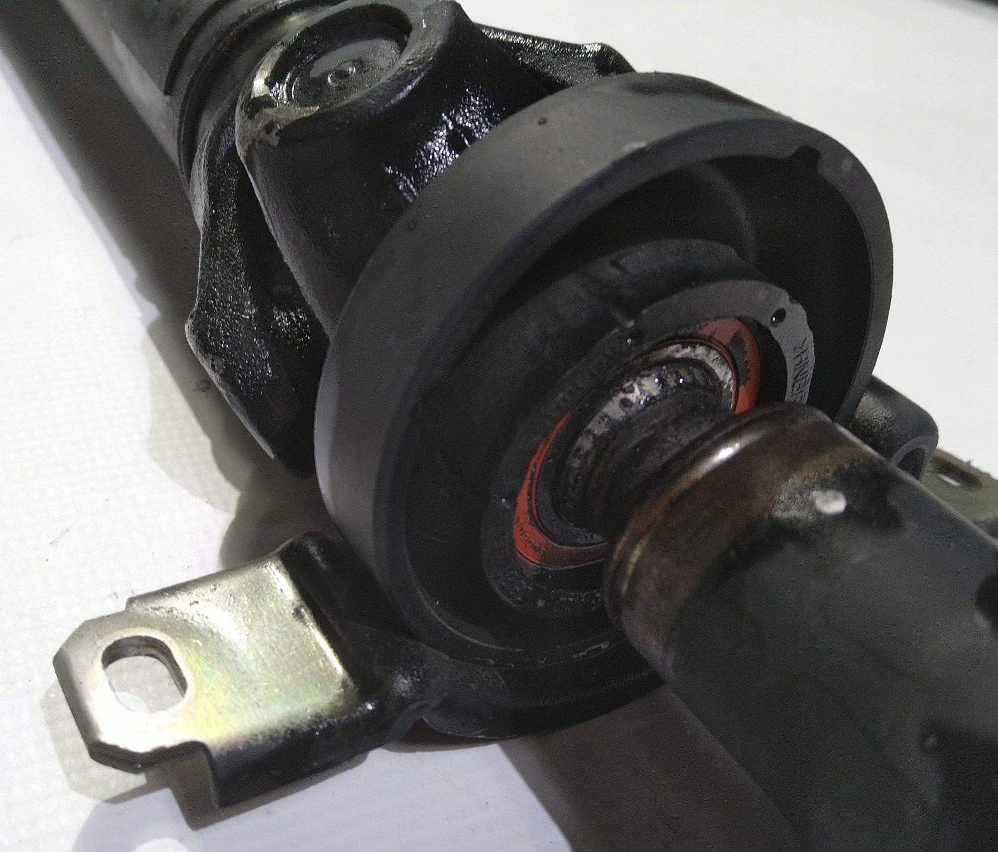 Arbre transmission Support Chevrolet Camaro SS 6.2 V8 2009